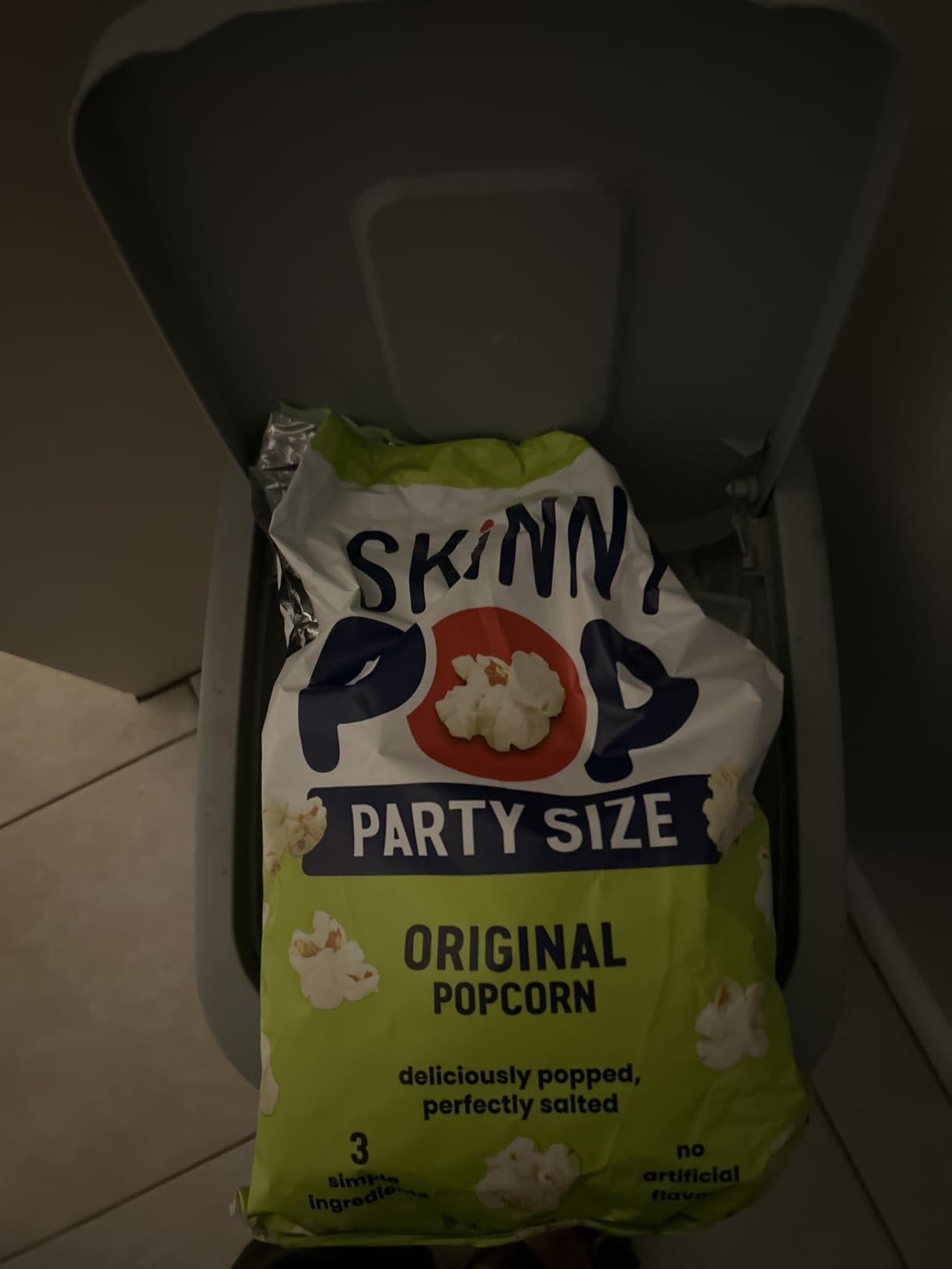 SkinnyPop Popcorn Bag, Original, Gluten Free Dairy Free Snacks, 4.4 oz customer photo 1