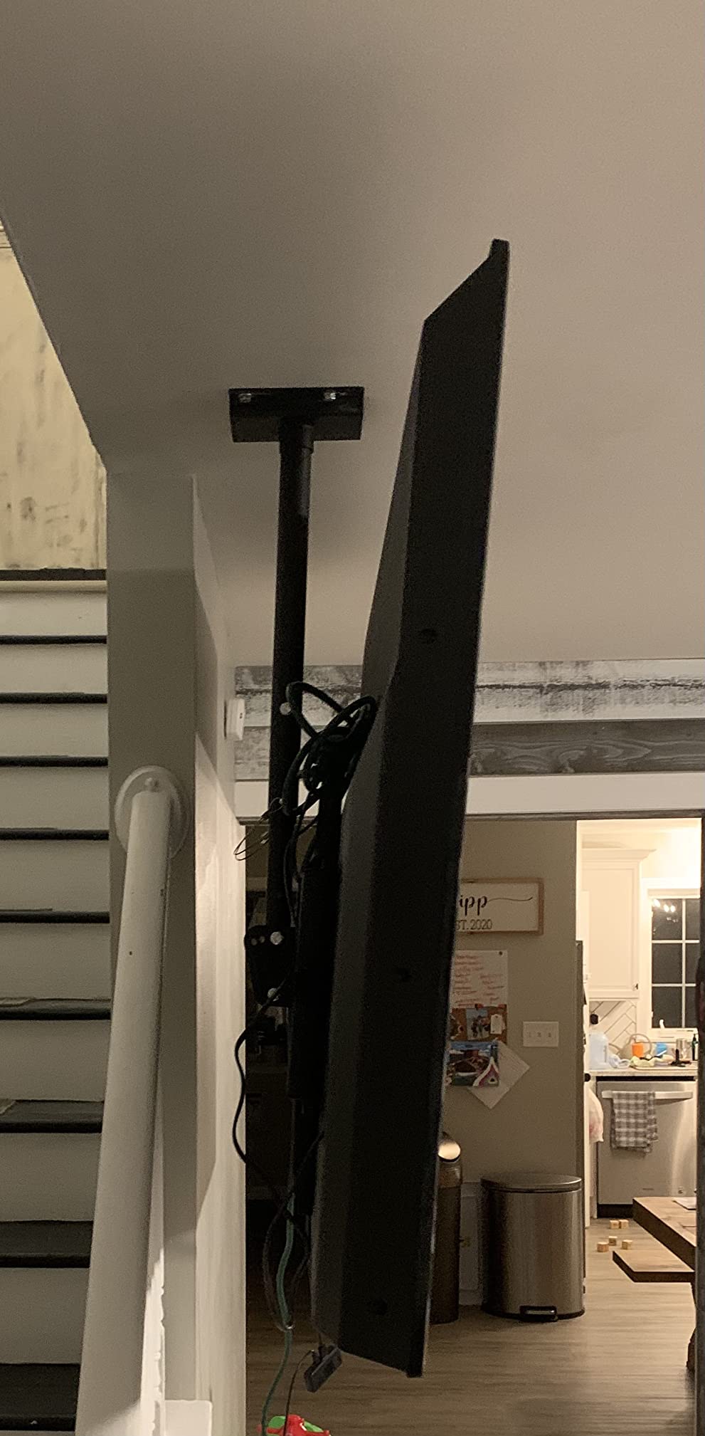Mount-It! Ceiling TV Mount for 42-98 Inch TVs - Full Motion Swivel, Tilt & Height Adjustable Bracket, 220 lb Heavy-Duty Capacity, VESA 800x450, Sloped Ceilings & Corners - Home & Commercial Use customer photo 2