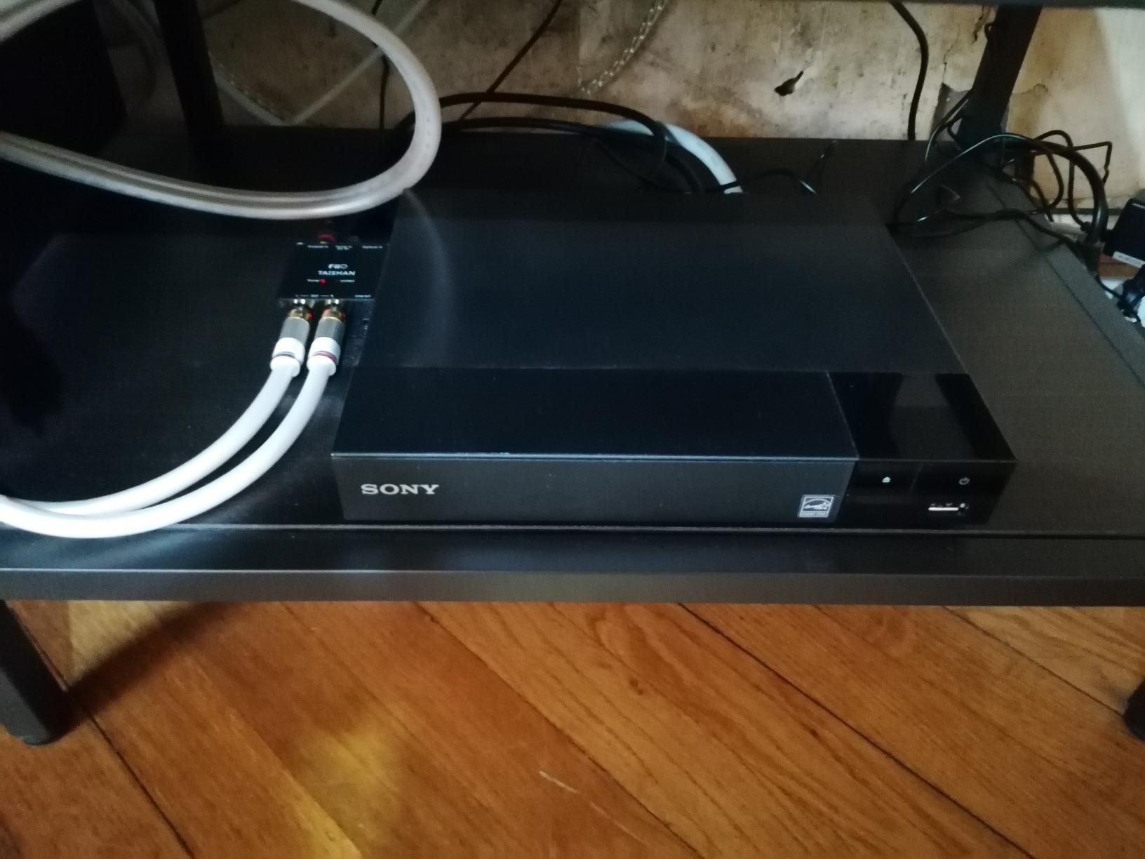 SONY S1700 Multi System All Region CodeFree Blu Ray Disc DVD Player - PAL/NTSC - USB - 110-240V 50/60Hz - 6 feet HDMI Cable Included customer photo 1
