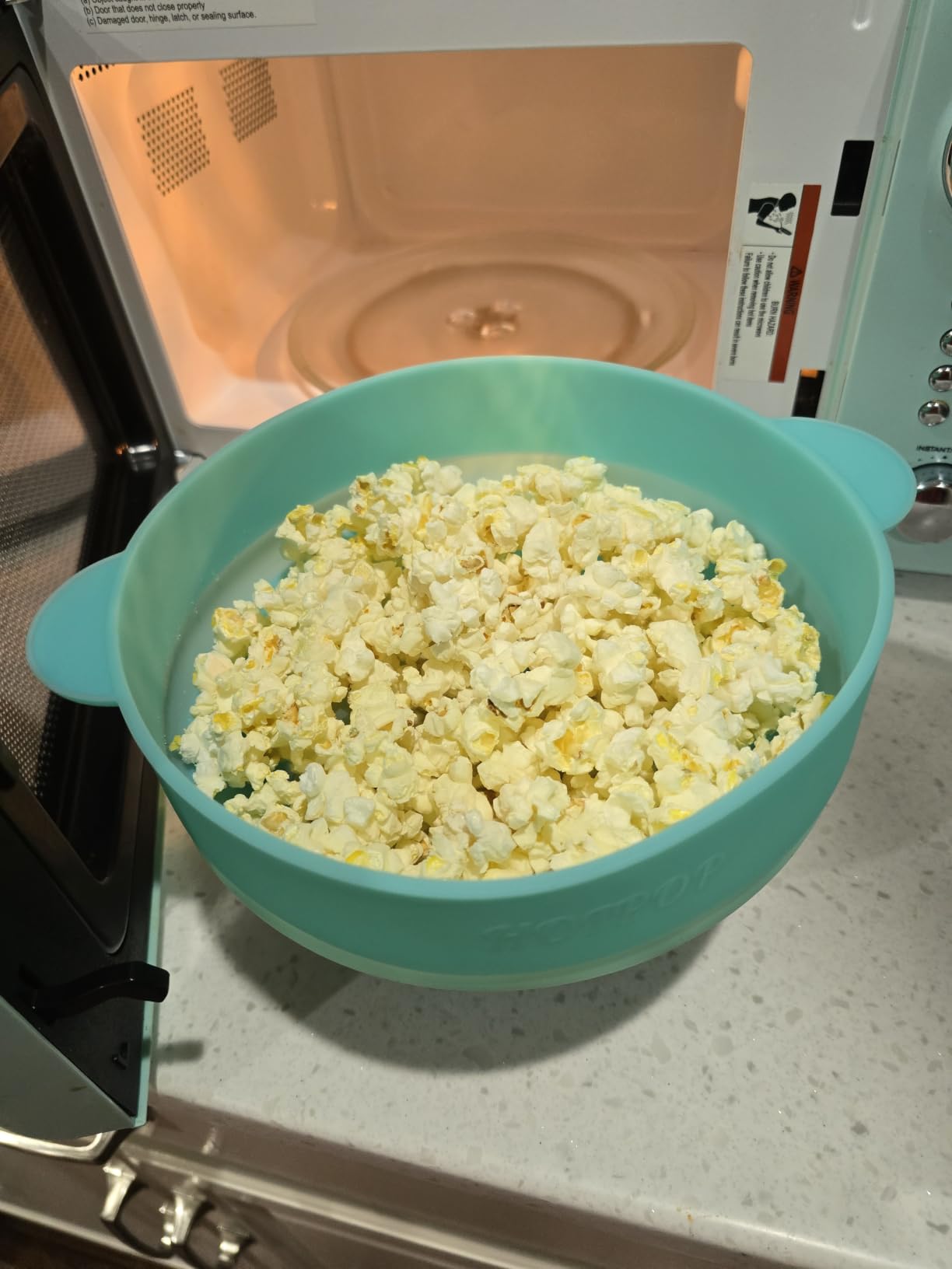 The Original HotPop Silicone Popcorn Maker - Microwave Popcorn Popper with Handles - Collapsible Bowl, Heat-Resistant, Easy to Clean, Ideal for Family Movie Nights, 15-Cup Capacity - Red customer photo 1