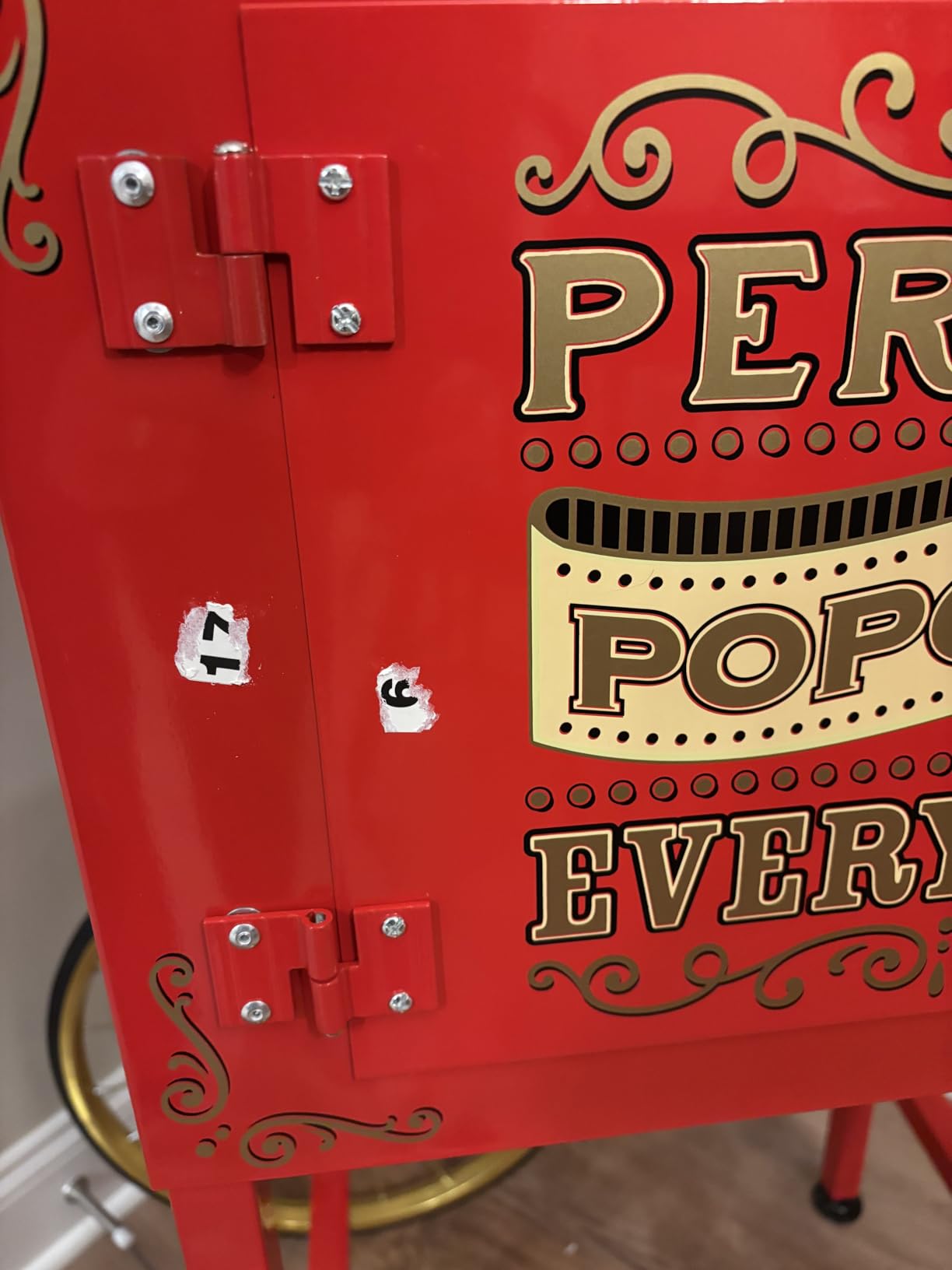 Great Northern Popcorn 5995 Perfect Popper Popcorn Machine with Cart - Red | Vintage Style Popcorn Maker Machine with Stainless-Steel Kettle, Detachable Cart, Warming Light, and Accessories customer photo 2