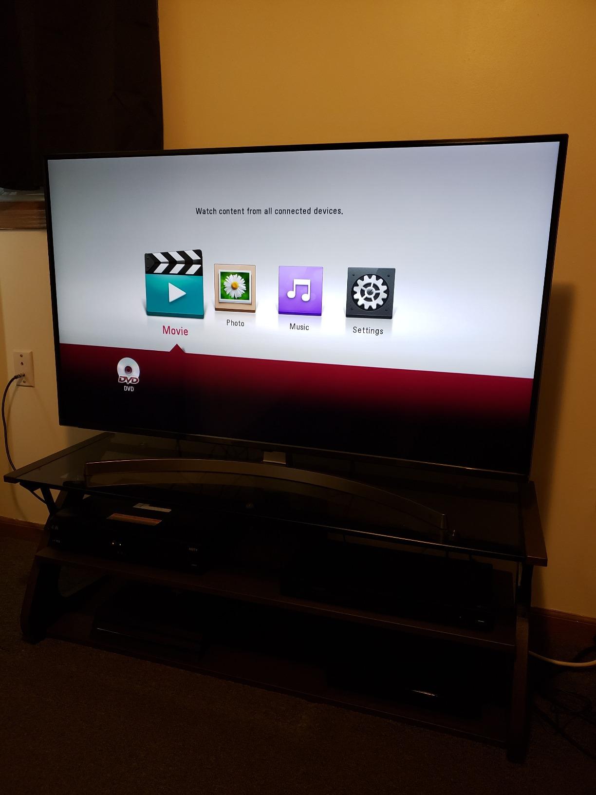 LG UBK80 4K Ultra-HD Blu-ray Player with HDR Compatibility (2018), Black customer photo 1
