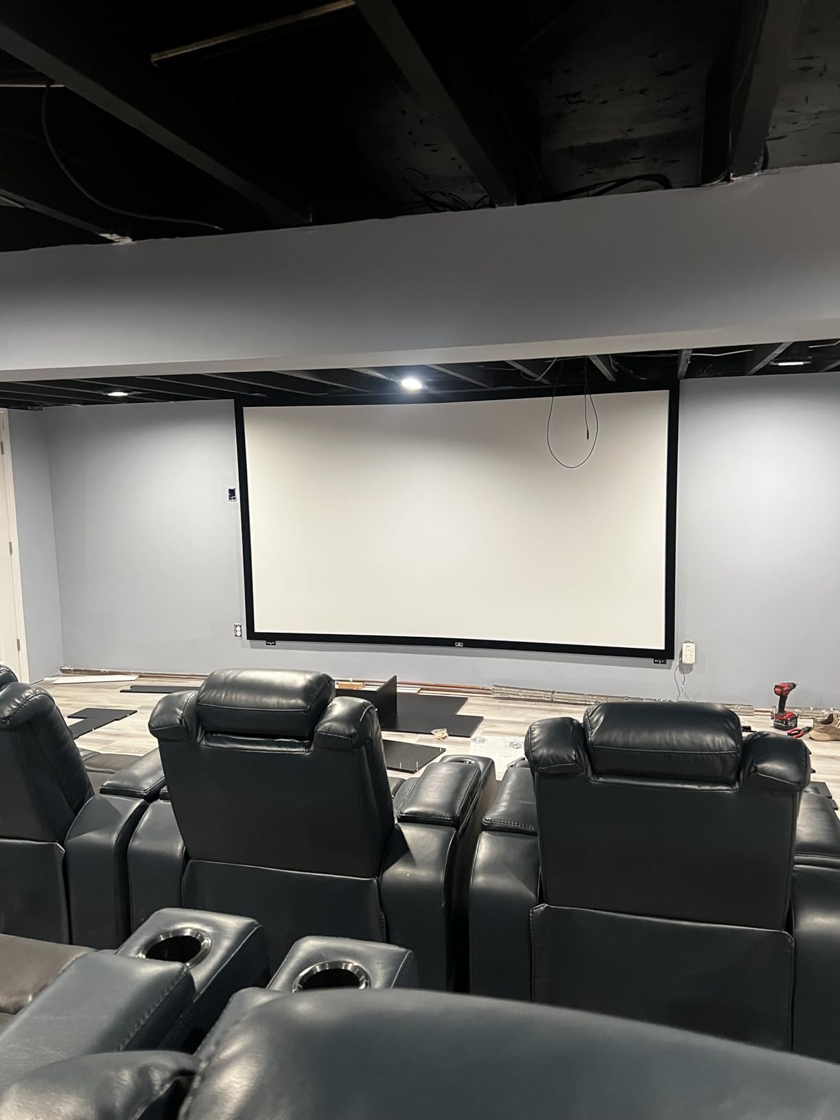Akia Screens 100 Inch Fixed Frame Projector Screen, 16:9, 8K / 4K Ultra HD Projector & 3D Ready, Wall Mount CINEWHITE UHD-B Indoor Projection Screen for Home Theater, Cinema AK-FF100WH2 customer photo 2