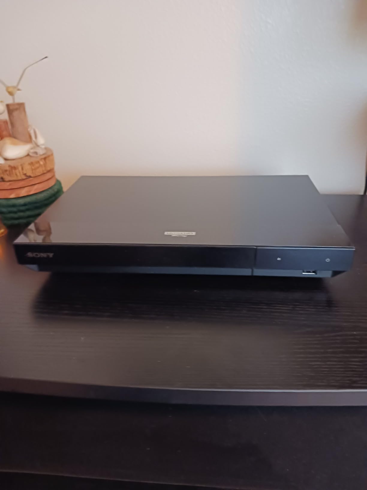 Sony UBP-X700M HDR 4K UHD Network Blu-ray Disc Player with HDMI Cable customer photo 1