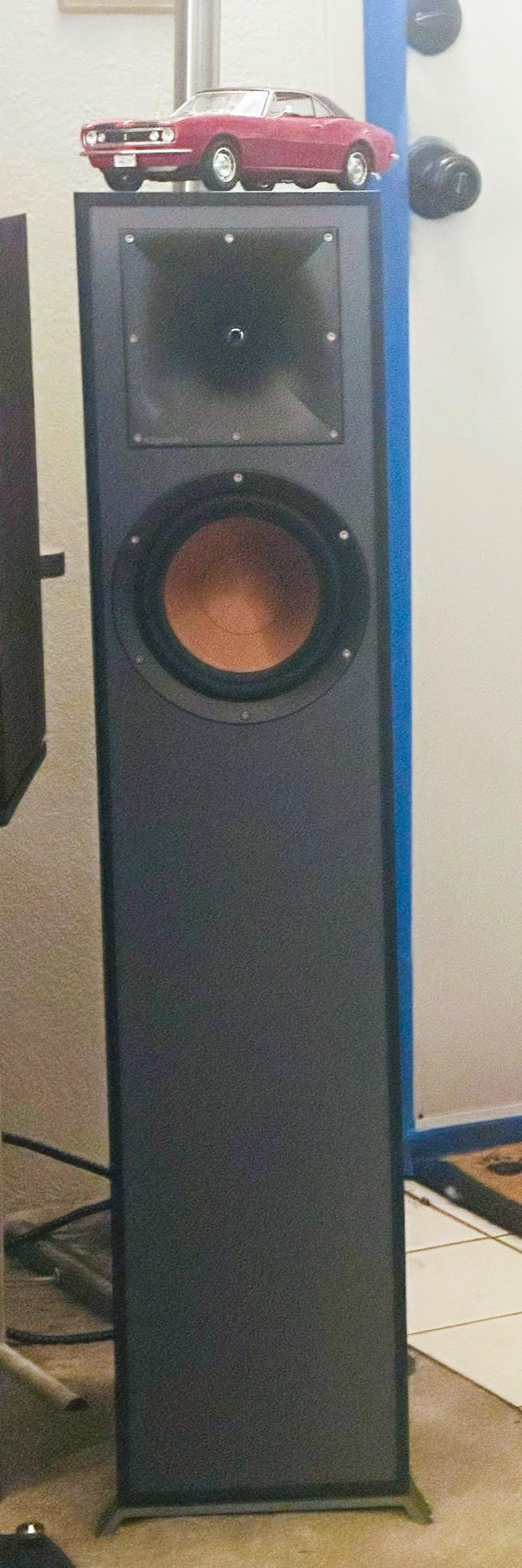 Klipsch Reference R-610F Floorstanding Speaker, Black, Pair customer photo 2