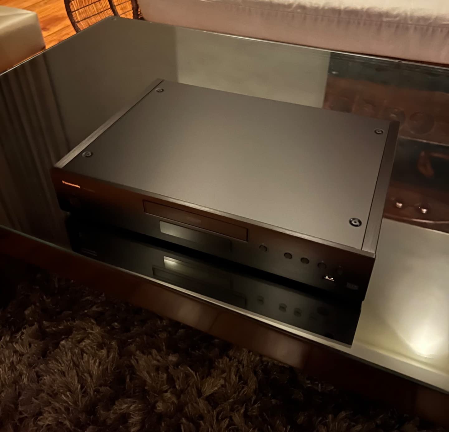 Panasonic DP-UB9000 Reference Class 4K Ultra HD Blu-ray Player | HDR10+ and dolby vision playback customer photo 1