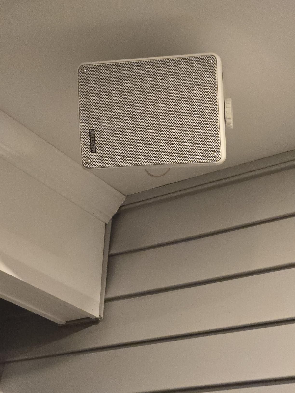 KICKER KB6B 2-Way Full Range Indoor Outdoor Speakers (Pair) Weatherproof Speakers for Patio Garage Poolside customer photo 2