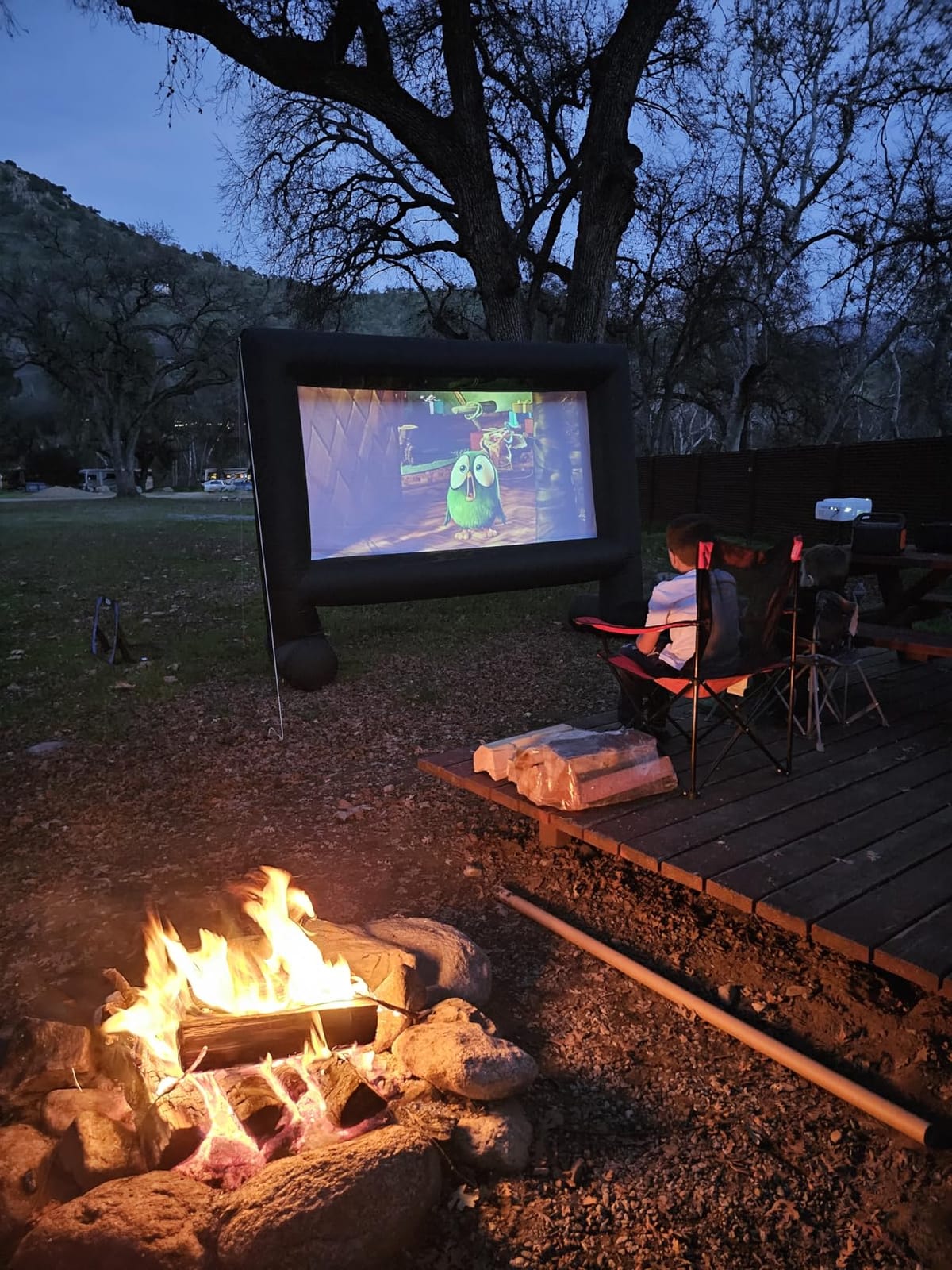 XHYCPY Inflatable Projector Screen 15ft Inflatable Movie Screen Outdoor with Air Blower and Storage Bag, Easy Set up, Front and Rear Projection for Outdoor Movie Night Backyard Pool Fun customer photo 2