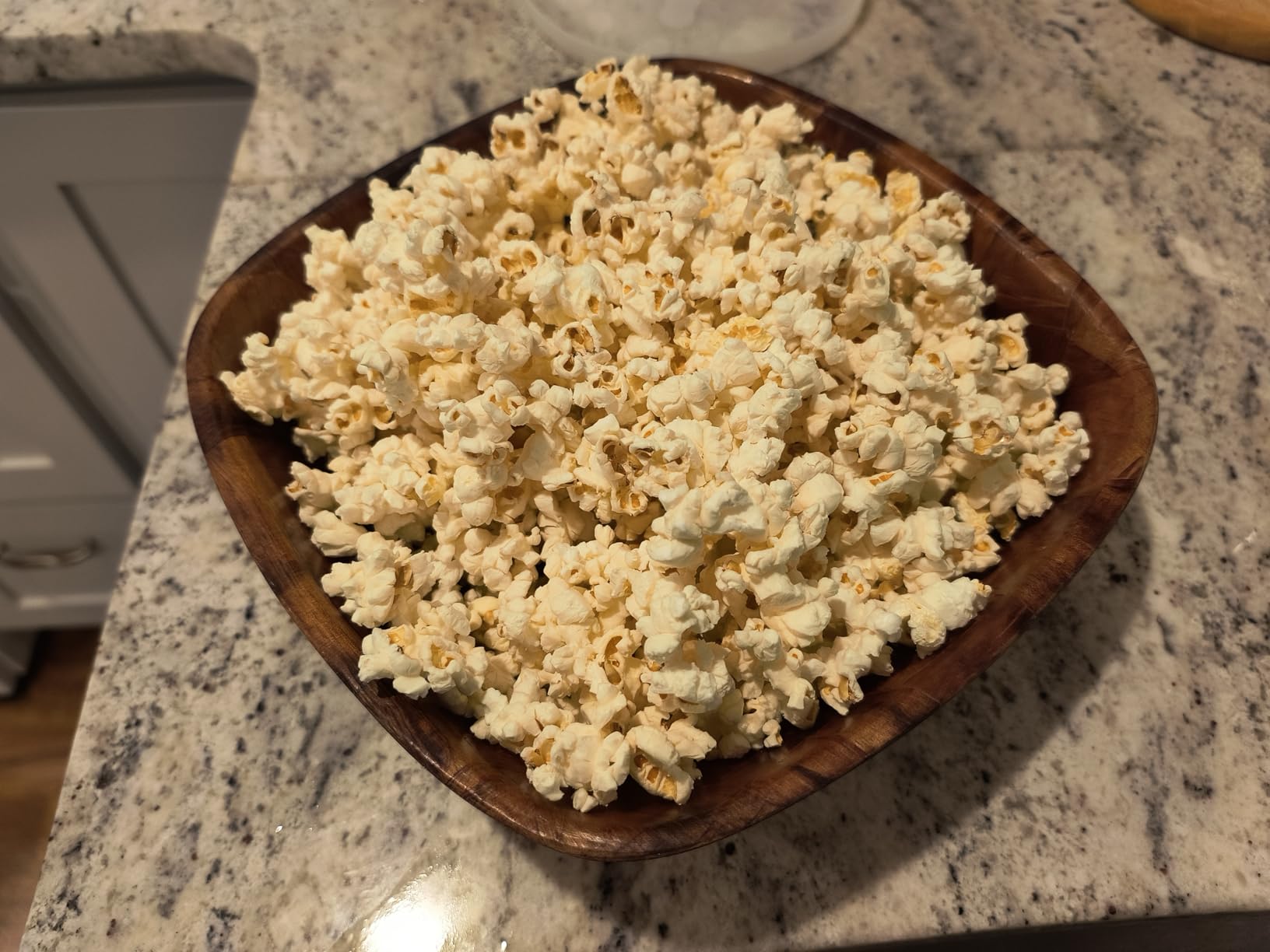 POPCO Silicone Microwave Popcorn Popper with Handles, Silicone Popcorn Maker, Collapsible Bowl and Dishwasher Safe - 15 Colors Available (Gray) customer photo 1