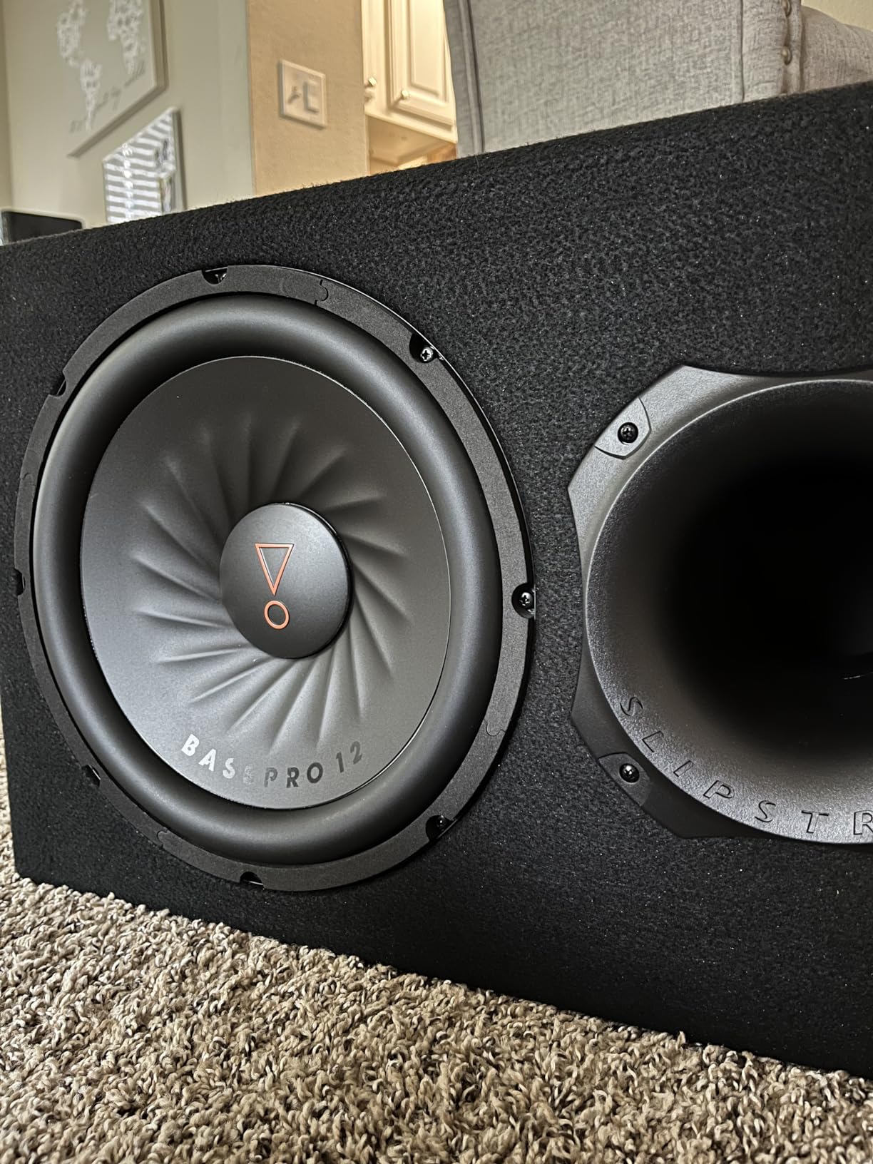 JBL SUBBP12AM - 12” amplified 12” Subwoofer with Sub Level Control, Black customer photo 2