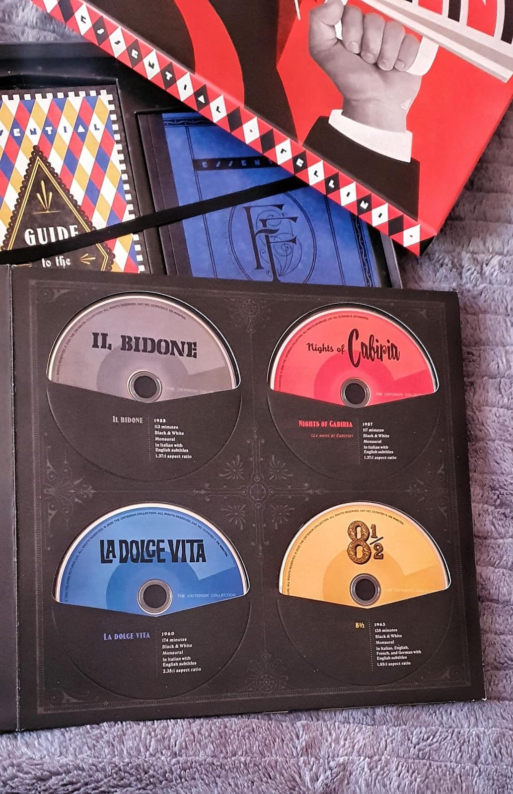 Essential Fellini (The Criterion Collection) [Blu-ray] customer photo 1