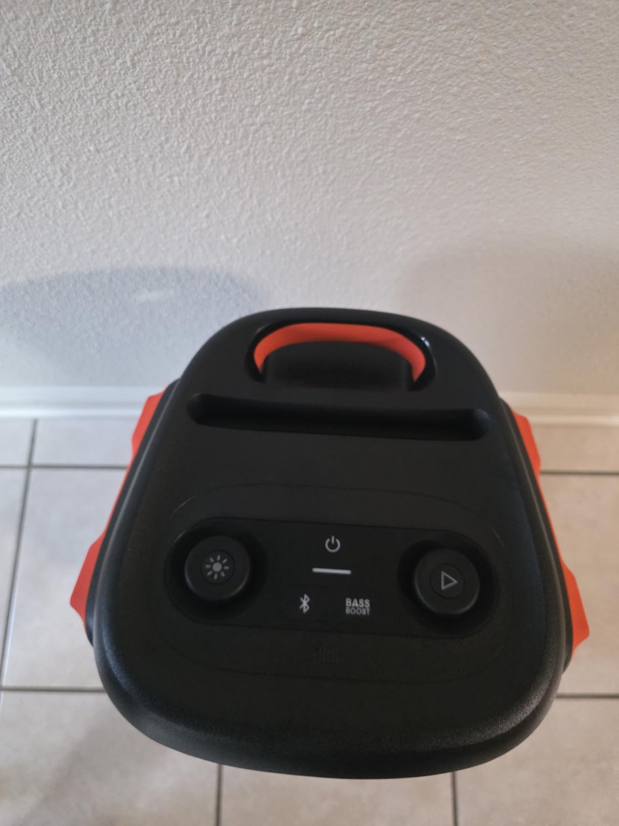 JBL PartyBox 110 - Portable Party Speaker with Built-in Lights, Powerful Sound and Deep Bass customer photo 1