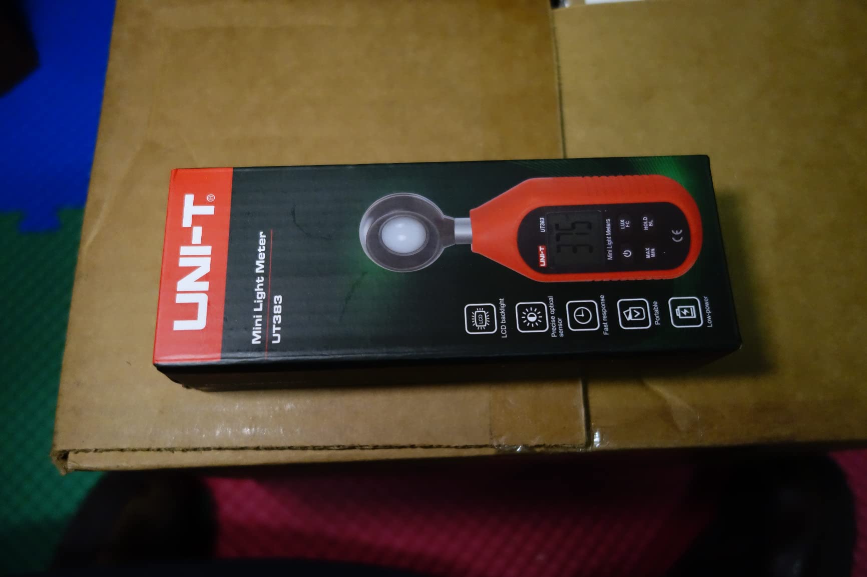 UNI-T UT383 Light Meter Lux Meter Lumens Digital Illuminance Meter 0~199,900 Lux (0~18,500 FC) Foot Candles Luxmeter for Film Photography Plants Photometer Lighting Intensity Brightness Measurement customer photo 2