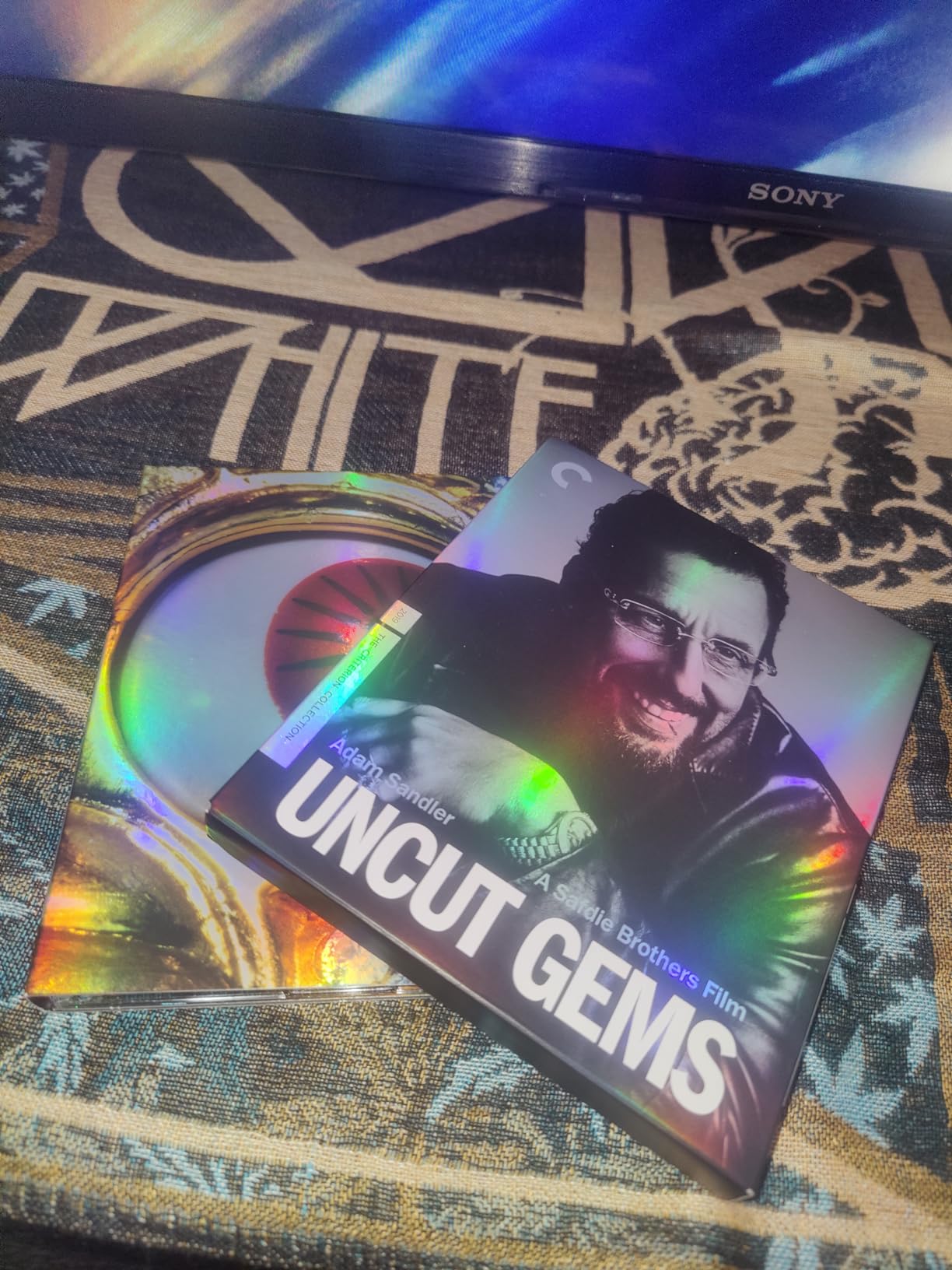 Uncut Gems (The Criterion Collection) [4K UHD] customer photo 1