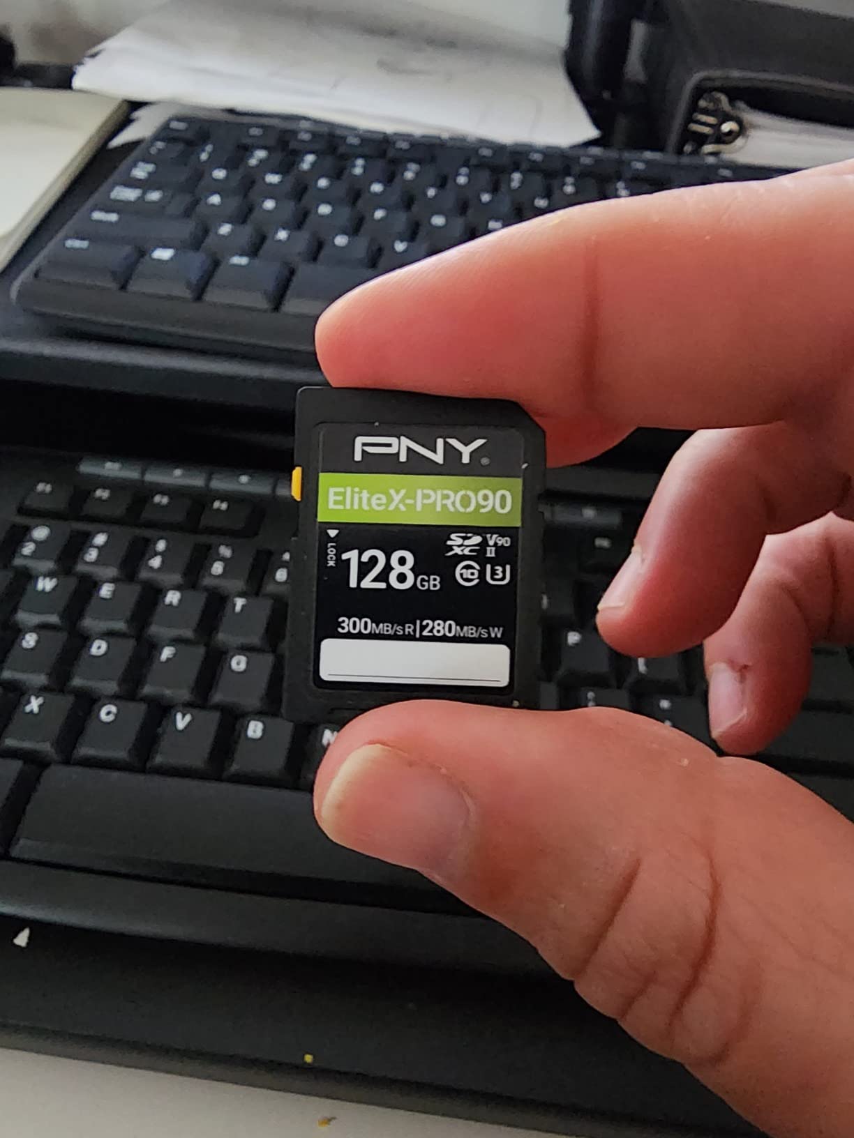 PNY 128GB EliteX-PRO90 UHS-II SDXC Memory Card - R300MB/s W280MB/s, U3, V90, 8K UHD, Full HD customer photo 1