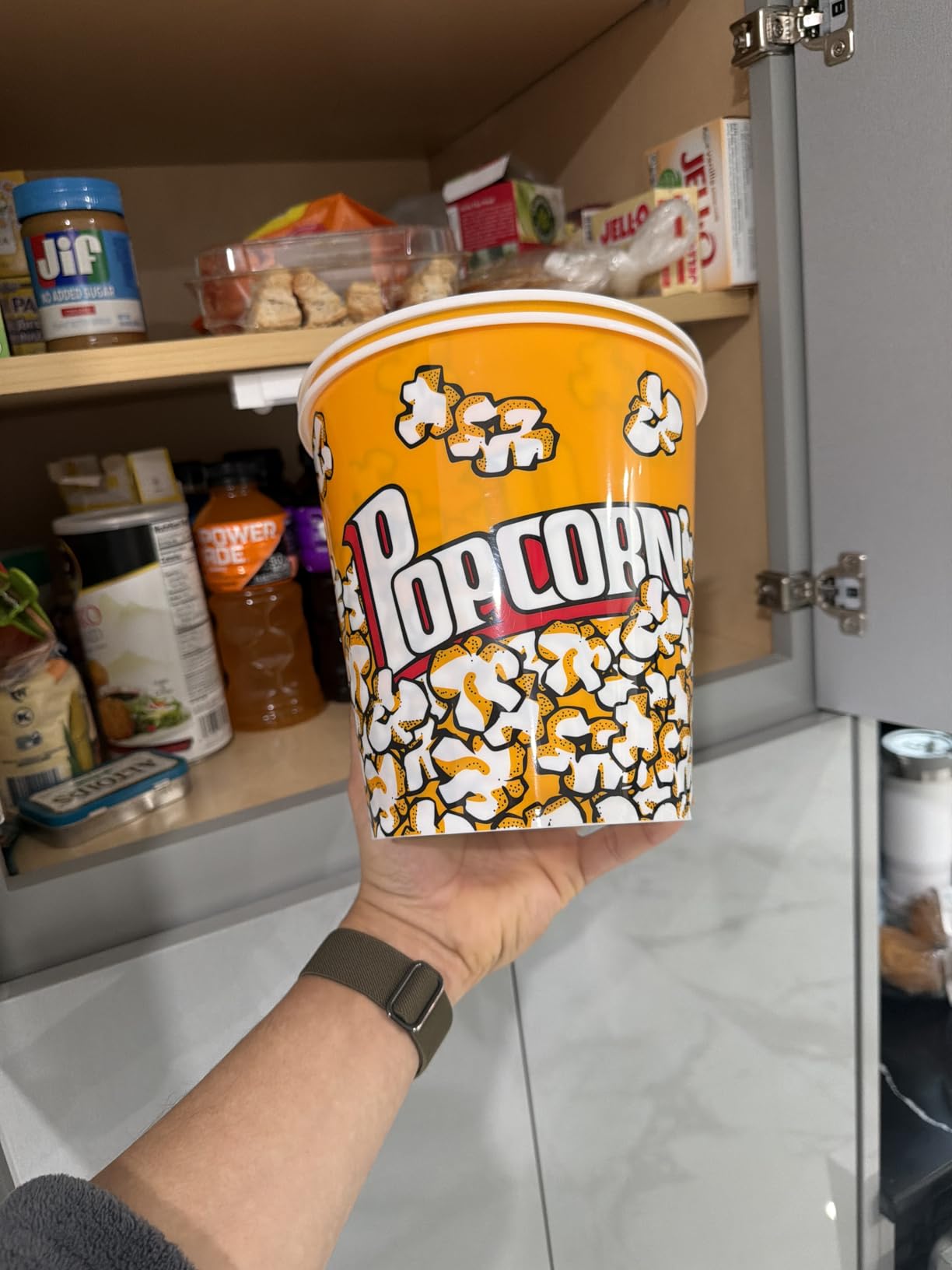 RAYMEA Plastic Popcorn Containers Retro Style Reusable Popcorn Buckets for Movie Night 7.1