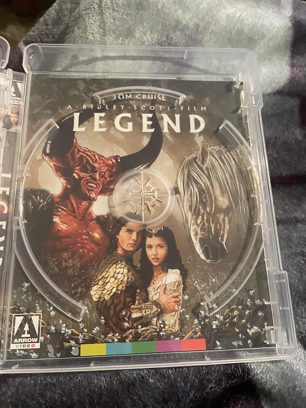 Legend (2-Disc Standard Special Edition - Theatrical Cut + Director's Cut) [Blu-ray] customer photo 2