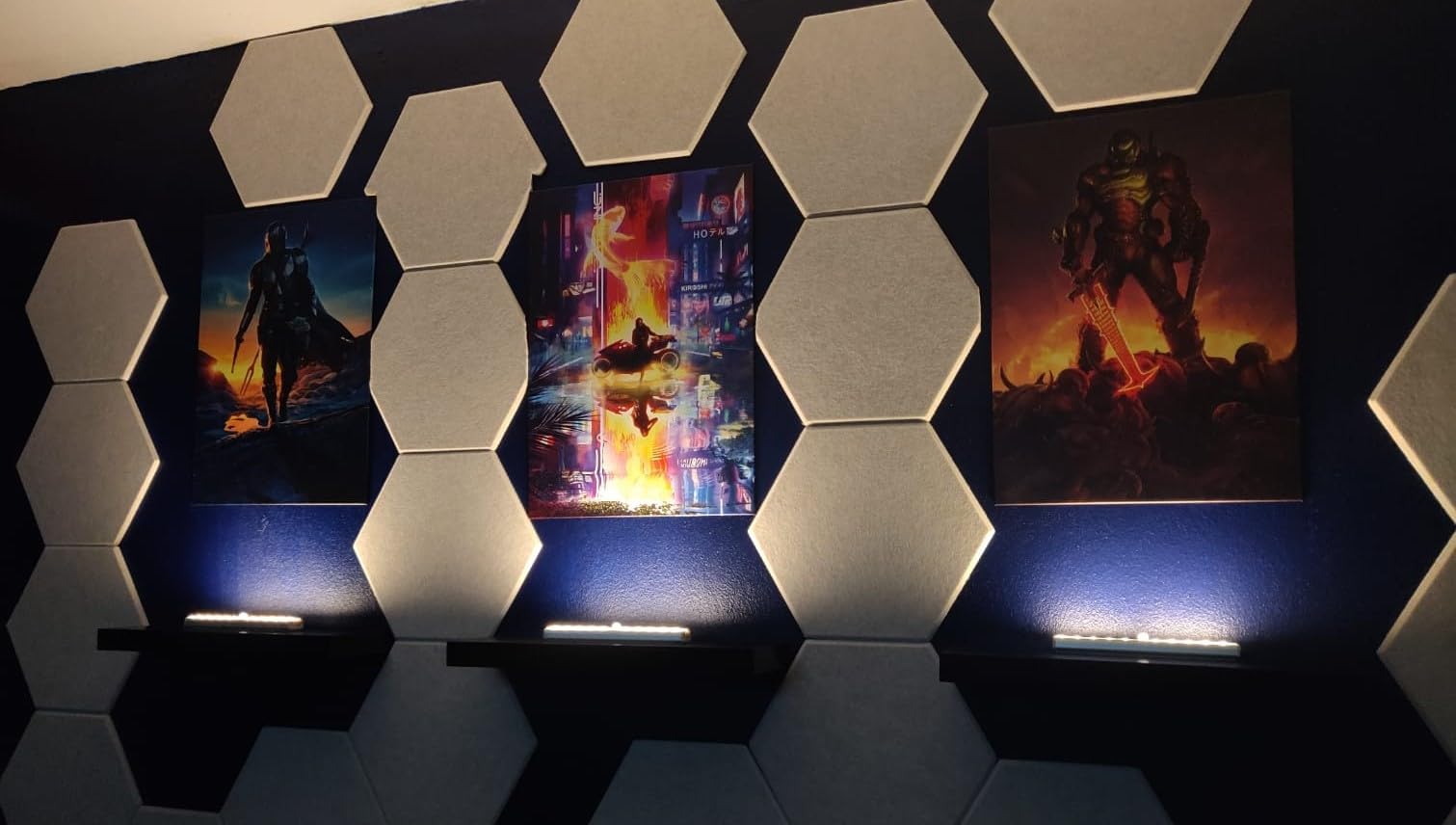 Displate Metal Poster Star Wars Mandalorian Season 2 Poster Wall Art M customer photo 1