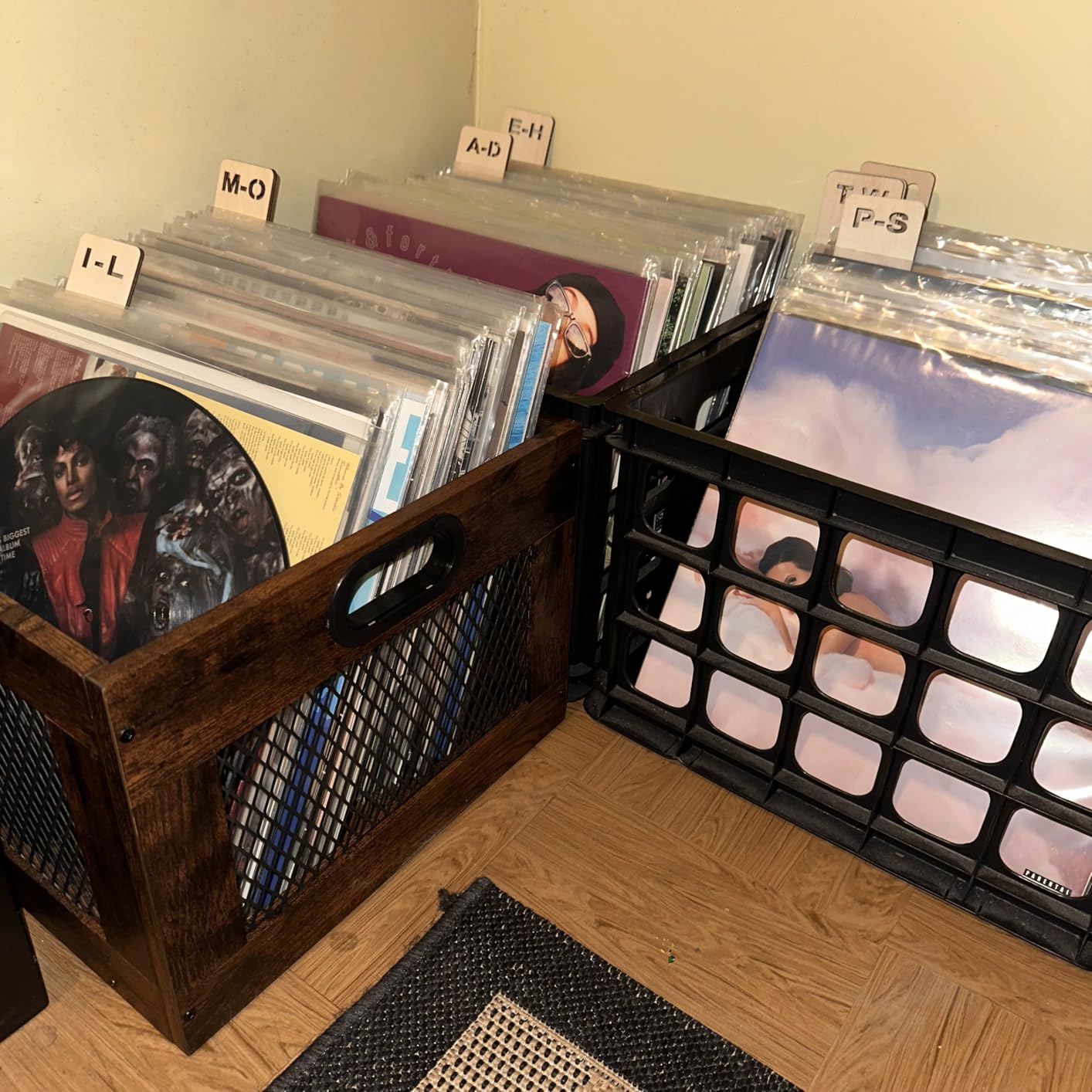 3IngSeagulls Vinyl Record Storage Crate Wooden Record Holder, Classic Cube Record Organizer Storage 100+ Records customer photo 1