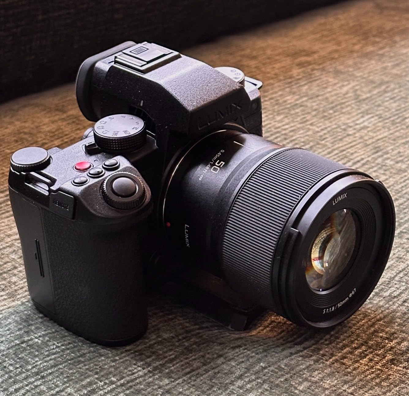 LUMIX S5IIX Mirrorless Camera, 24.2MP Full Frame with Phase Hybrid AF, New Active I.S. Technology, 5.8K Pro-Res, RAW Over HDMI, IP Streaming - DC-S5M2XBODY Black customer photo 1