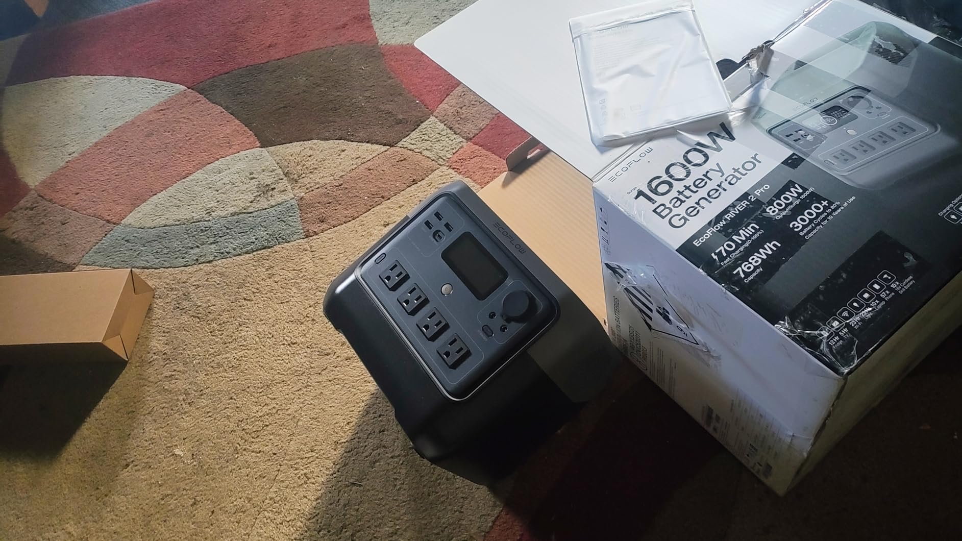EF ECOFLOW Portable Power Station RIVER 2 Pro, 768Wh 800W | 70 Min Fast Charging, LiFePO4 Battery, 4 AC Outlets, X-Boost 1600W Solar Generator for Outdoor Camping (Solar Panel Optional) customer photo 1