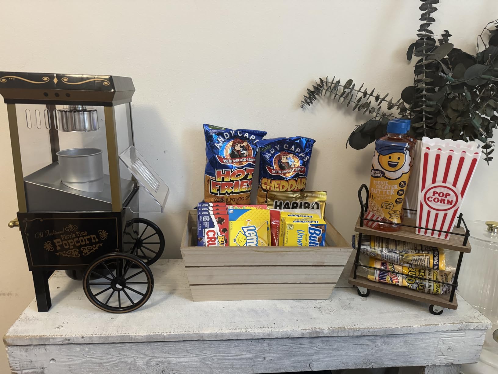 Nostalgia Vintage Hot-Air Popcorn Maker Machine - Makes Up to 12 Cups - Oil-Free - Healthier Popcorn - Classic Stand-Up Cart With Wheels - Includes Kernel Measuring Cup - Black customer photo 1