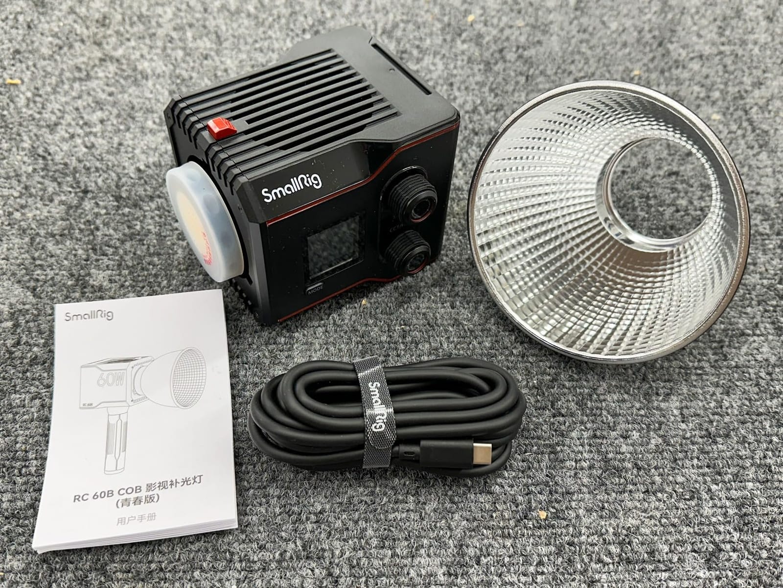 SmallRig RC 60B COB Video Light, 49Wh Battery 45min Runtime, 63W 11200lux CRI 97+ Bicolor LED Video Light, Portable Palm-Sized Continuous Output Light, for Photography/Video/Studio, Lite Edition customer photo 2
