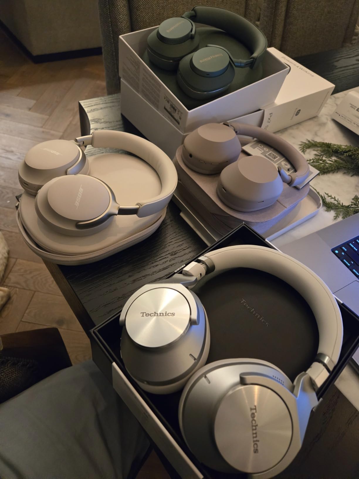 Bose QuietComfort Ultra Bluetooth Headphones, Wireless Headphones with Spatial Audio, Over Ear Noise Cancelling with Mic, Up to 24 Hours of Playtime, Lunar Blue customer photo 1