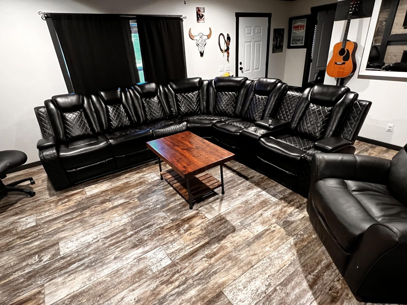 Power Recliner Sofa Sectional Couch with LED Light for Living Room,Leather Reclining Corner Sectional Sofa with 2 Recliner Seats,Cup Holder,Storage Console for House/Home Theater, Black customer photo 1