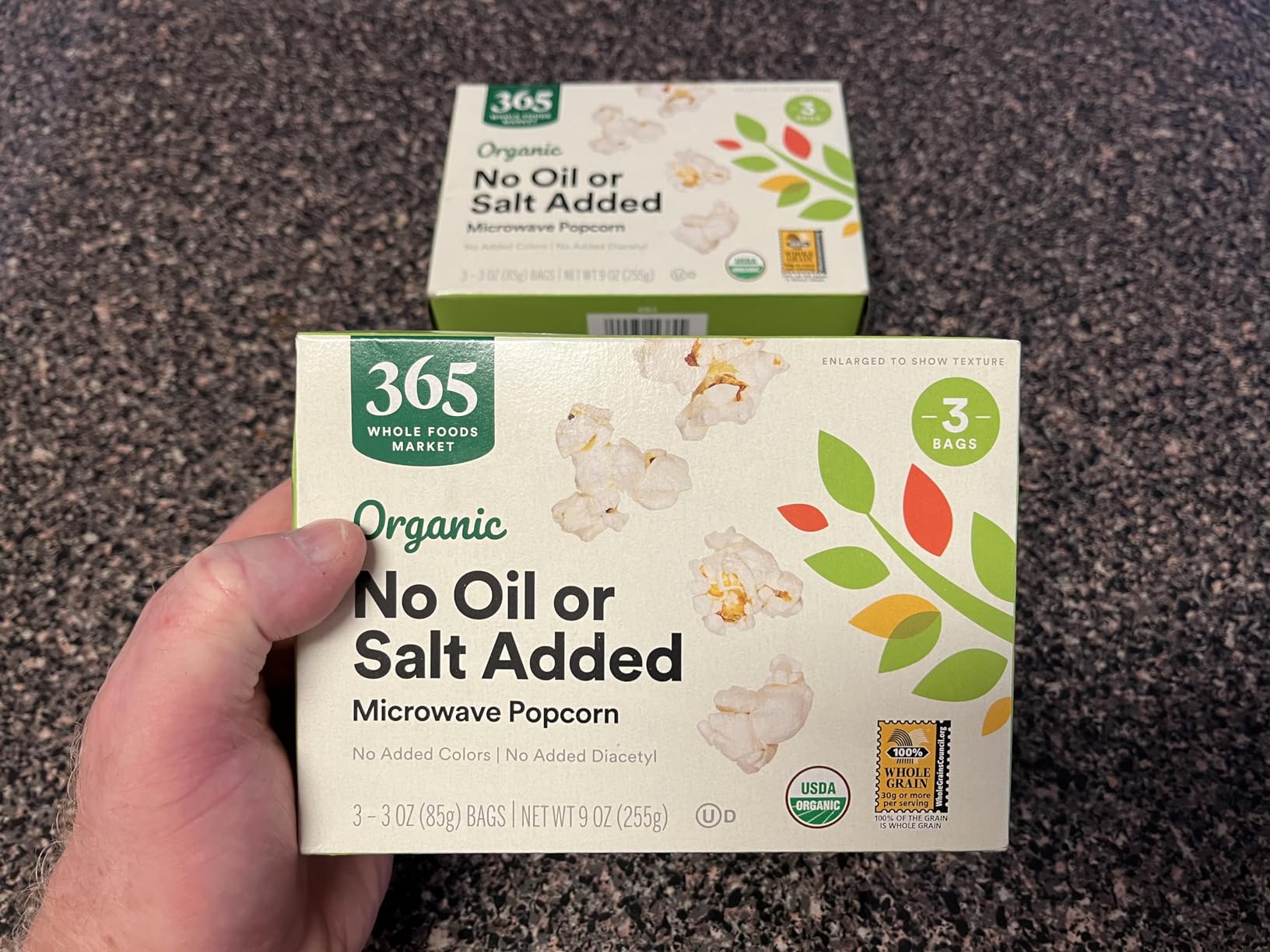 365 by Whole Foods Market, Organic No Oil or Salt Microwave Popcorn, 9 Ounce (Pack of 2) customer photo 2