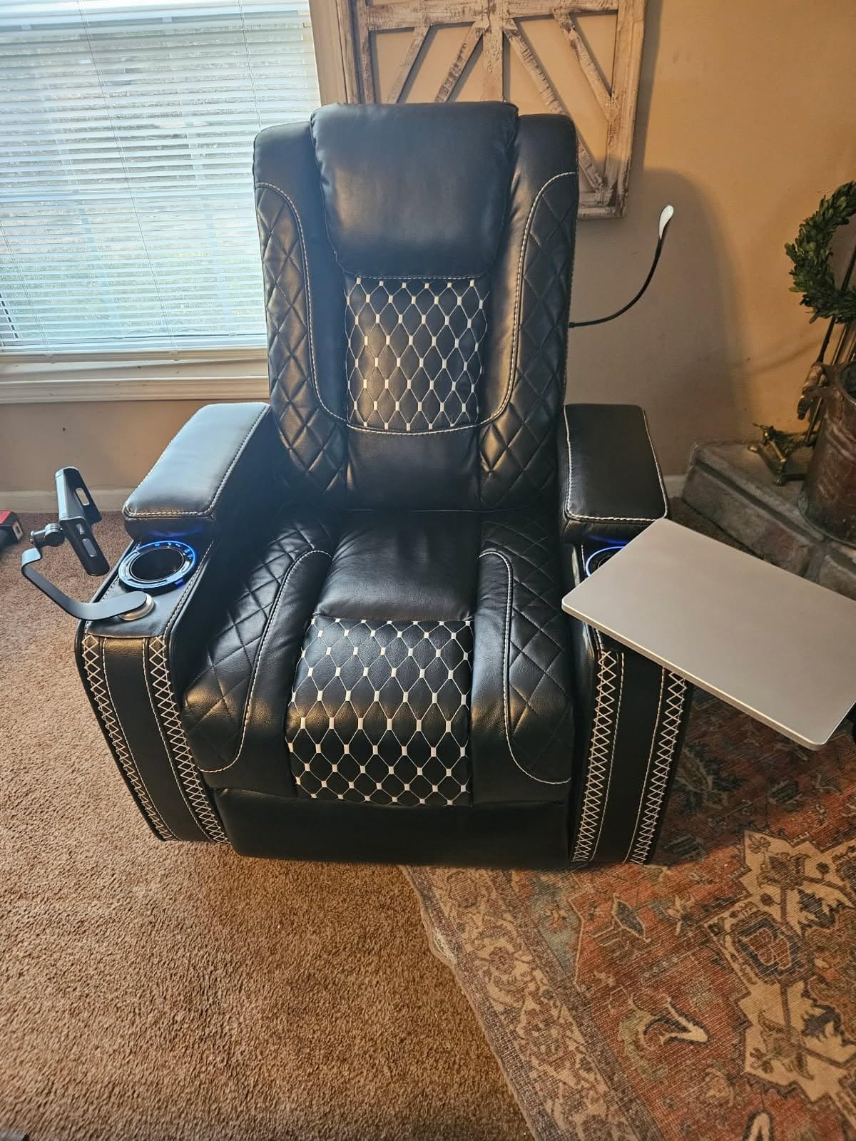 JIKFRIMA Power Zero Gravity Recliner Chair for Adults Breathable Leather Electric Recliners Adjustable Home Theater Seating with Smart Cup Holders, USB Ports, Hidden Arm Storage, Tray Table customer photo 1