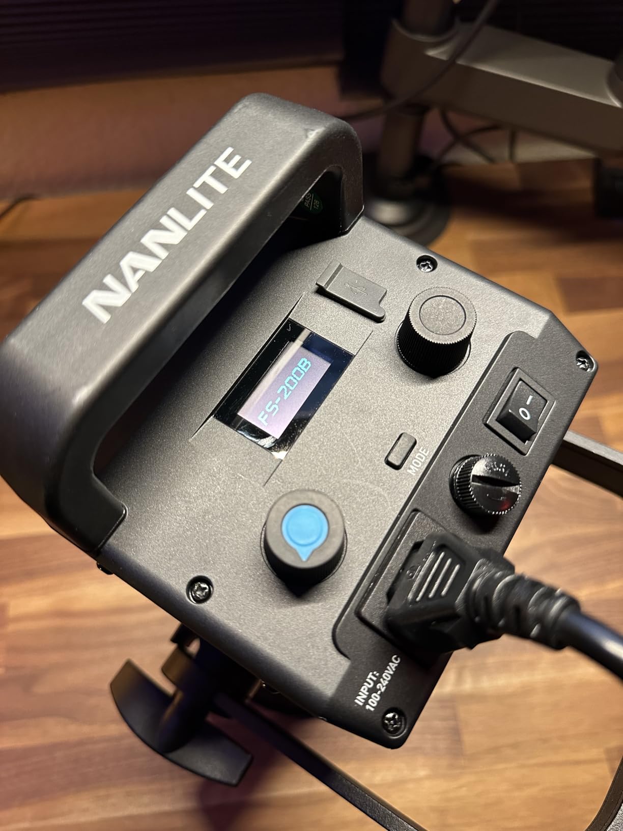 FS-200B Bi-Color LED Video Light | 220W, 2700K-6500K COB Studio Light with Bowens Mount, App Control, Quiet Fan, for YouTube, Filmmaking & Live Streaming customer photo 2