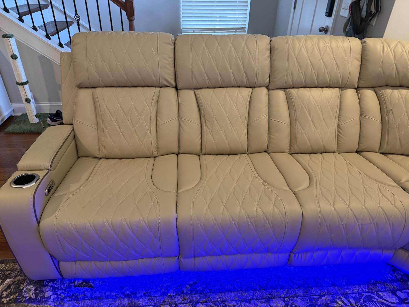 Breathing Leather Reclining Sofa Set,Power Recliner Sectional Couch with LED Light,Modern Living Room Furniture Set,Reclining Sectional Couch Set with USB Port/Storage for Home/Home Theater customer photo 2