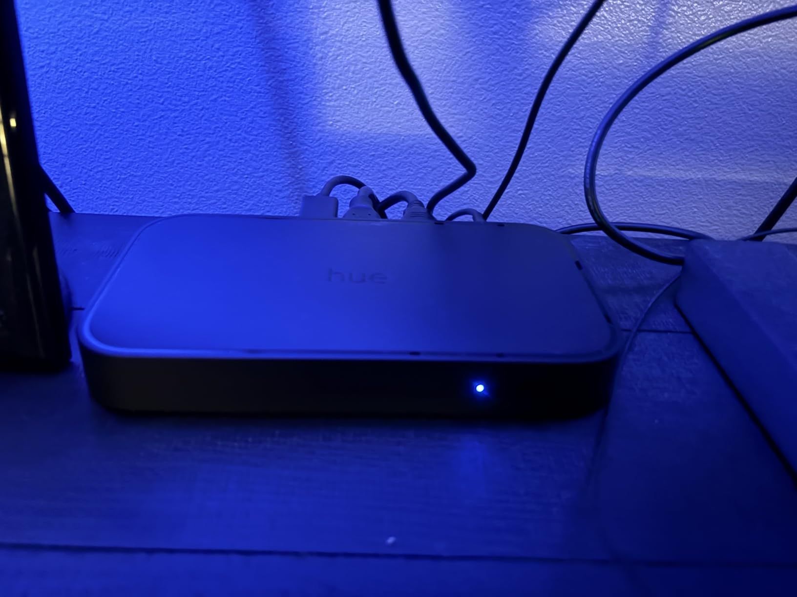 Philips Hue Play HDMI Sync Box 8K + Gradient 75