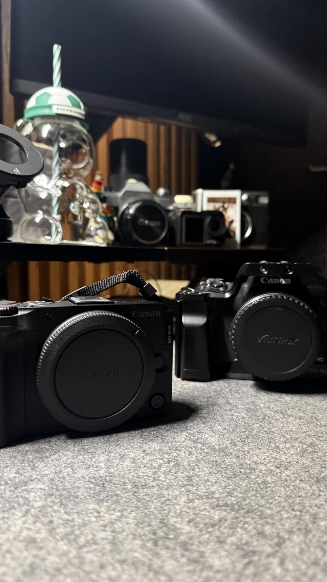 Canon EOS R50 V Mirrorless Camera (Body Only) - APS-C Digital Camera, Flip Screen 4K Video, Interchangeable Lens Camera for Vlogging, Content Creation, Streaming, Filming, Podcasts customer photo 1