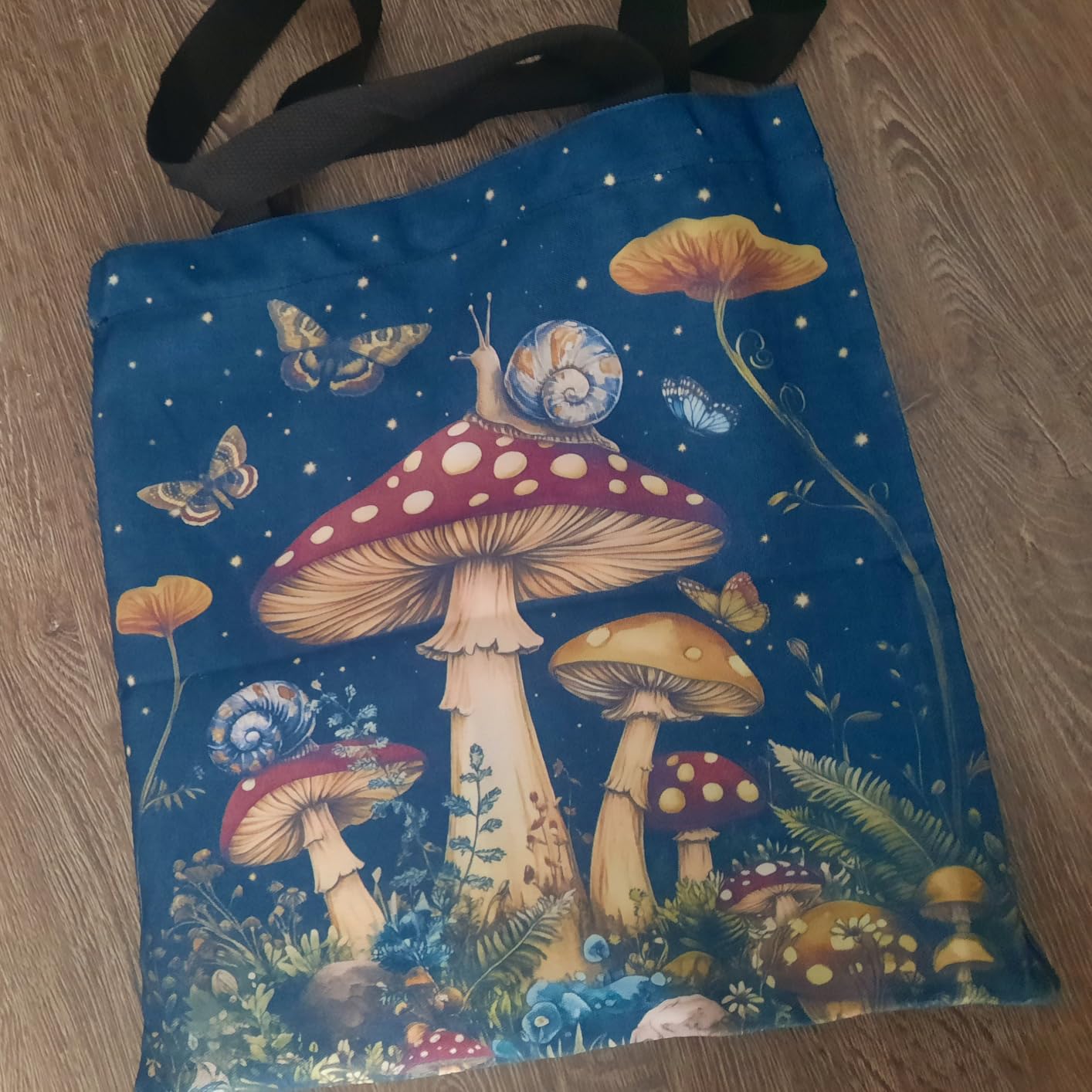 Aesthetic Canvas Tote Bag for Women - with Magnetic Snap Closure & Zipper Inner Pocket Reusable Bag for Shopping customer photo 1