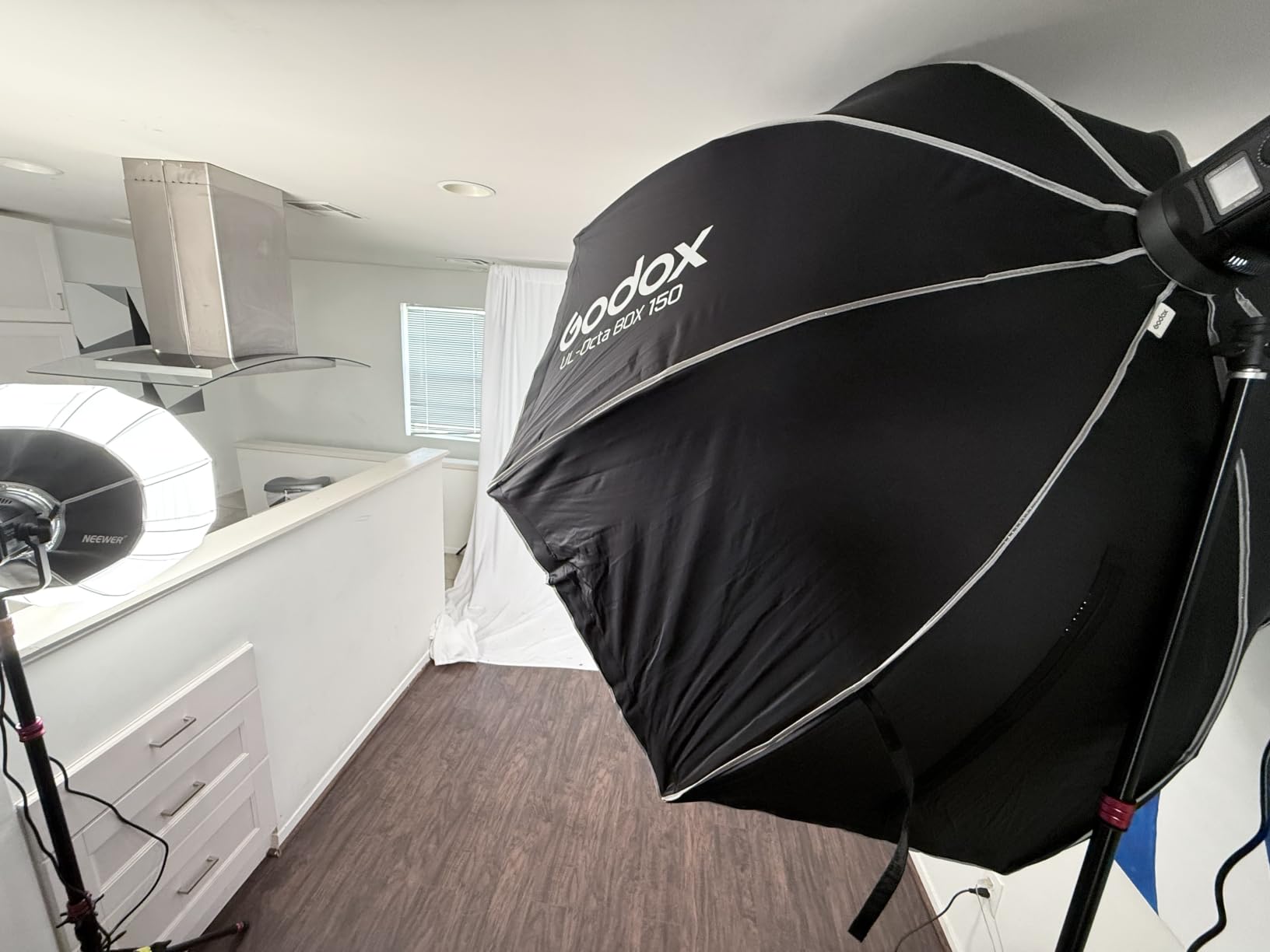 ULANZI 120W RGB Video Light COB LED Photography Lighting with Adapter & APP | 2700K-6500K 27000lux/m CRI95+ 20 Scenes Bowens Mount customer photo 2