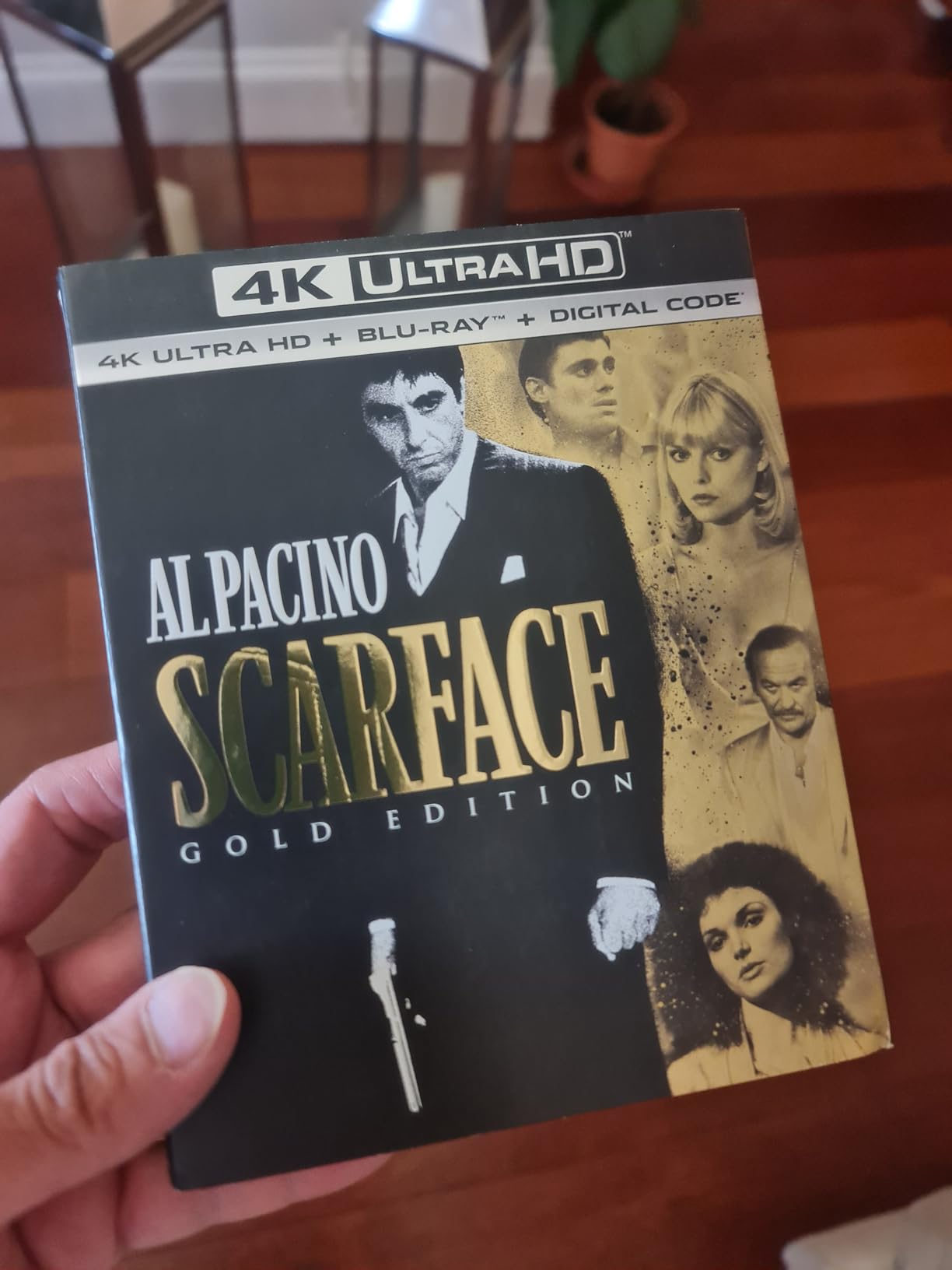 Scarface (1983) - Ultimate Collector's Edition IconART with SteelBook (4K Ultra HD + Blu-ray + Digital) (Amazon Exclusive) customer photo 2