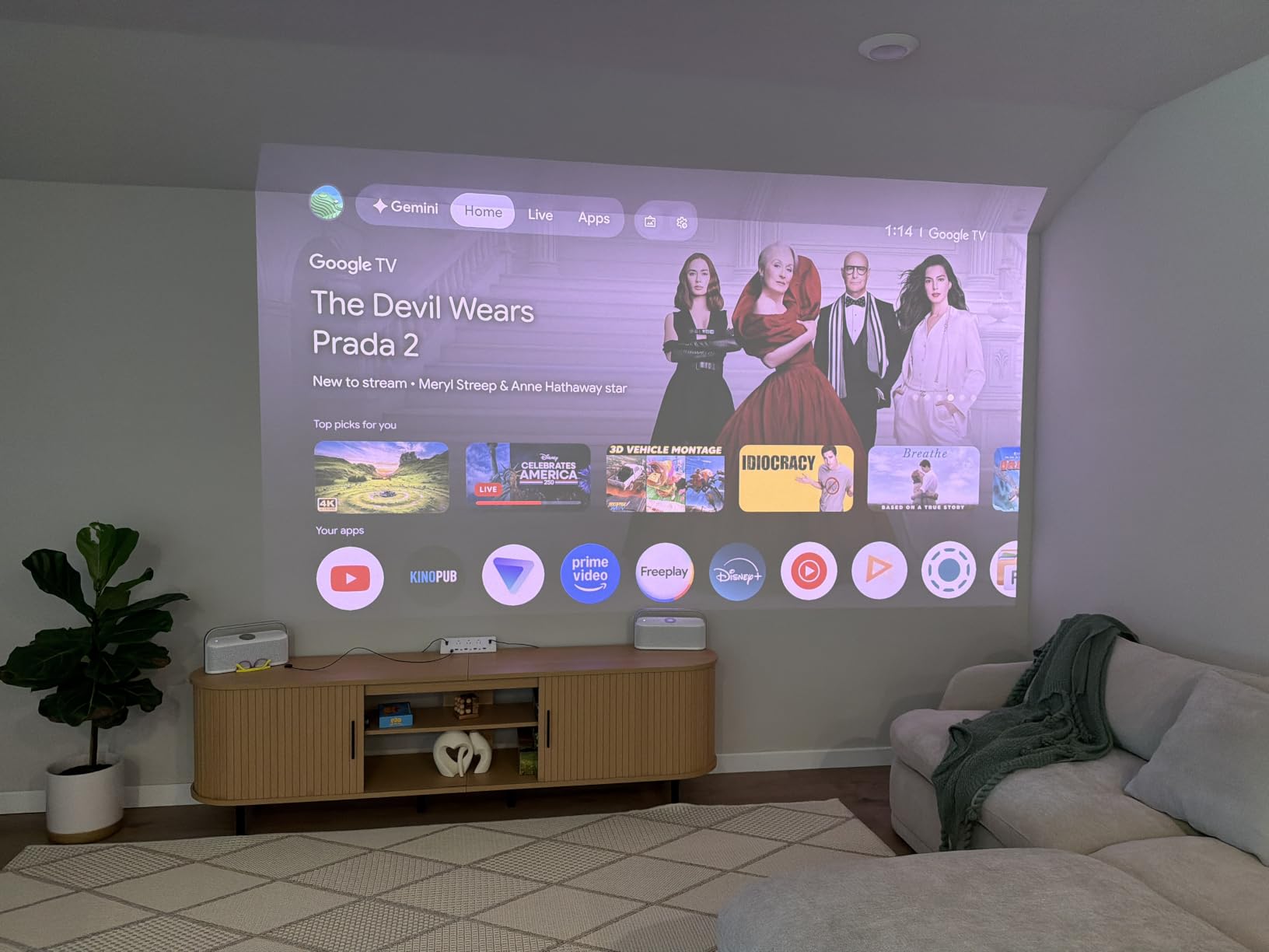 XGIMI HORIZON 20 Max 4K Projector Triple Laser Home Theater 5700 ISO Lumens with Google TV, Netflix, Optical Zoom, Lens Shift, IMAX Enhanced, Dolby Vision, 1ms Input Lag customer photo 1