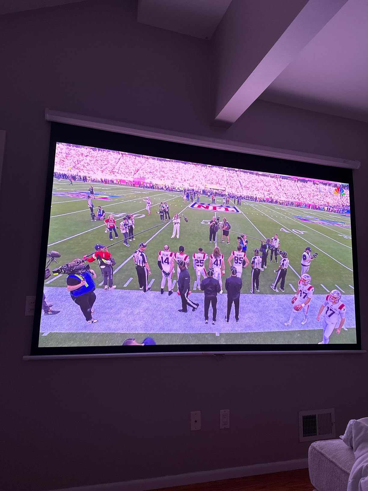 XGIMI HORIZON 20 4K RGB Triple Laser Home Projector, 3200 ISO Lumens | Google TV with Licensed Netflix customer photo 1