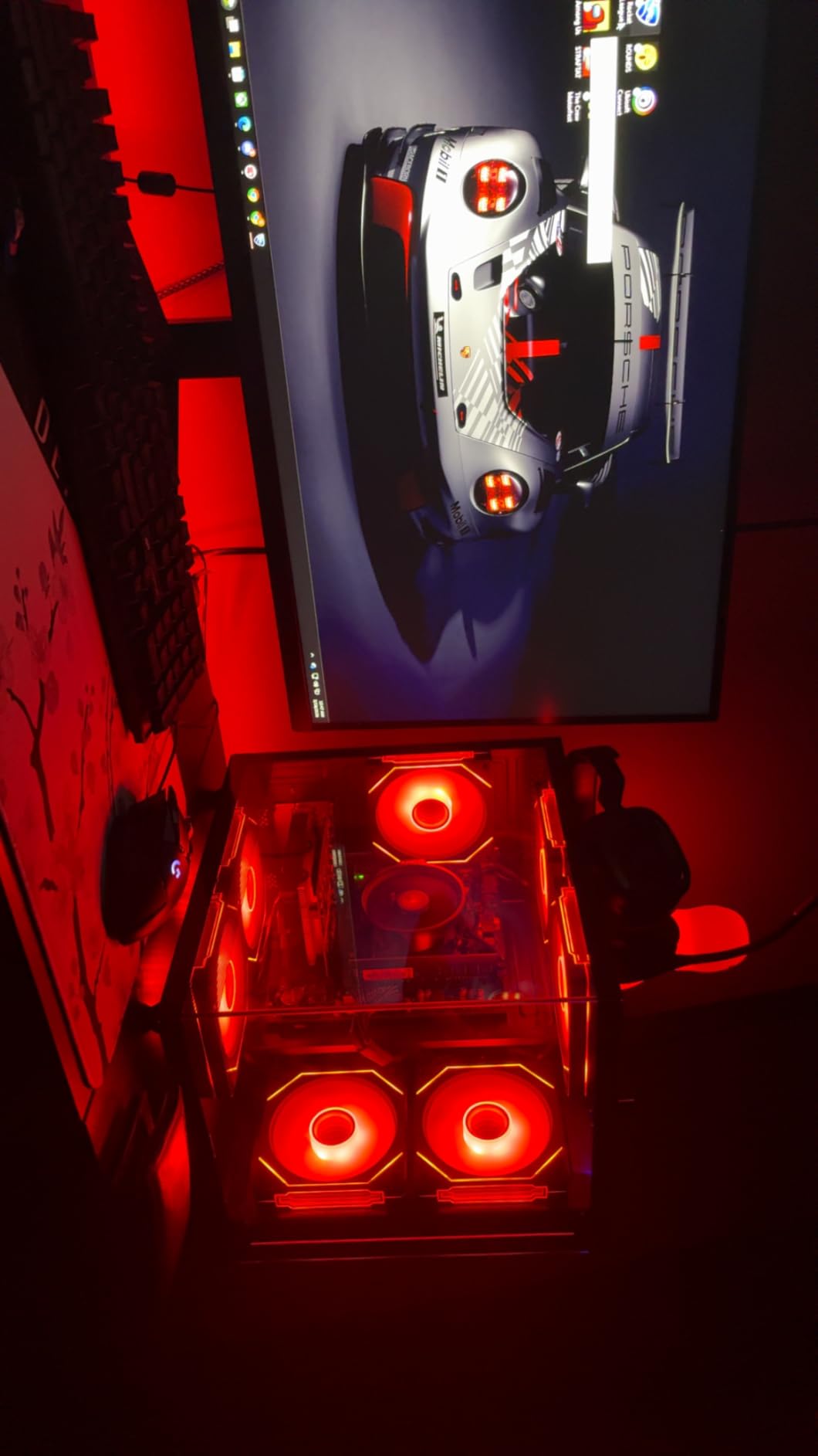 suevery Prebuilt Desktop Computer Gaming PC Black customer photo 2