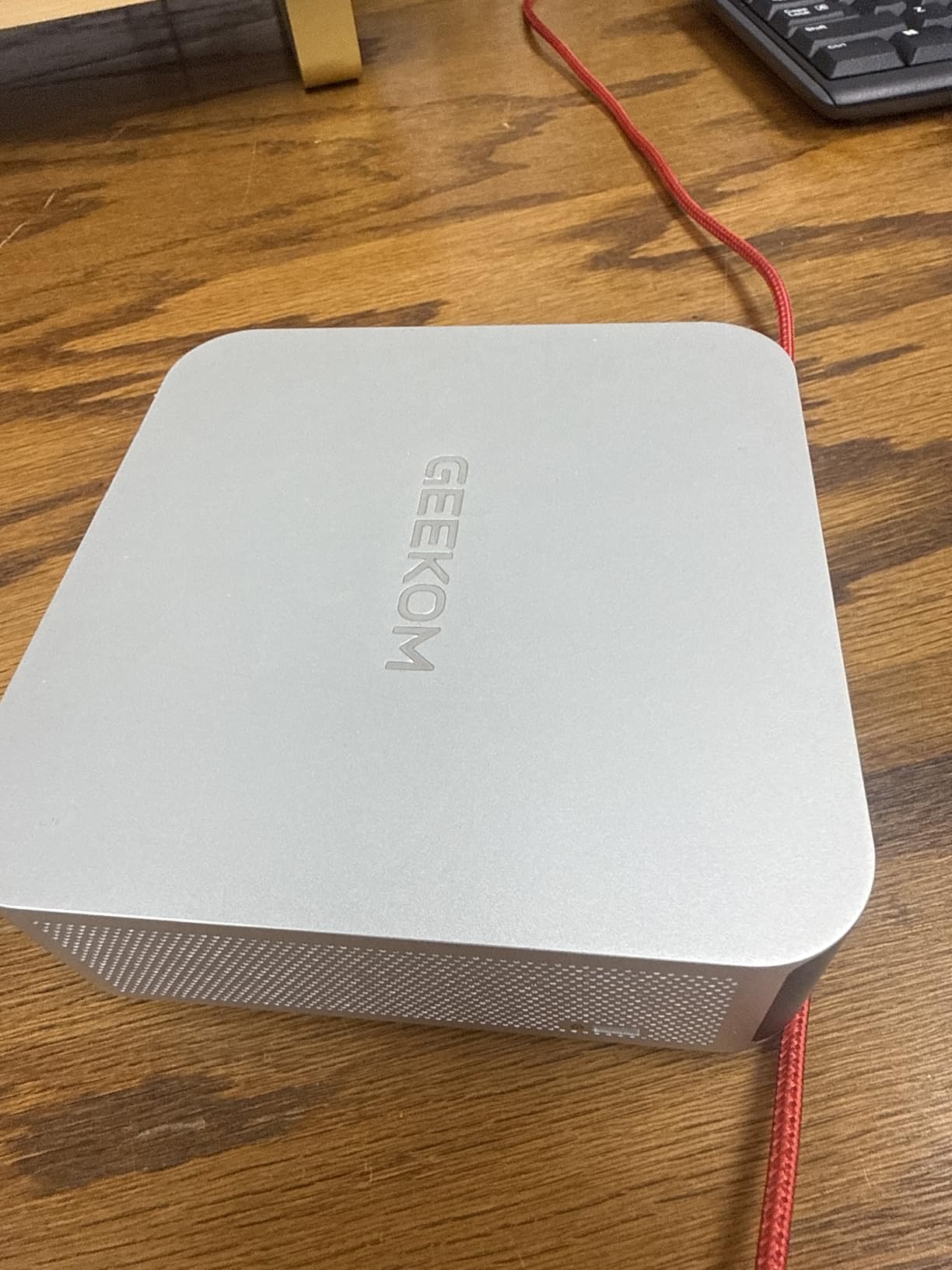 GEEKOM [2026 Edition Multitasking Mini PC A7 MAX with AMD Ryzen 9 7940HS | (Beats 8745HS) 16GB DDR5 &1TB SSD (Expandable) Radeon 780M Gaming Mini AI Desktop Computers for Creator & Office | 3-Year Coverage customer photo 2