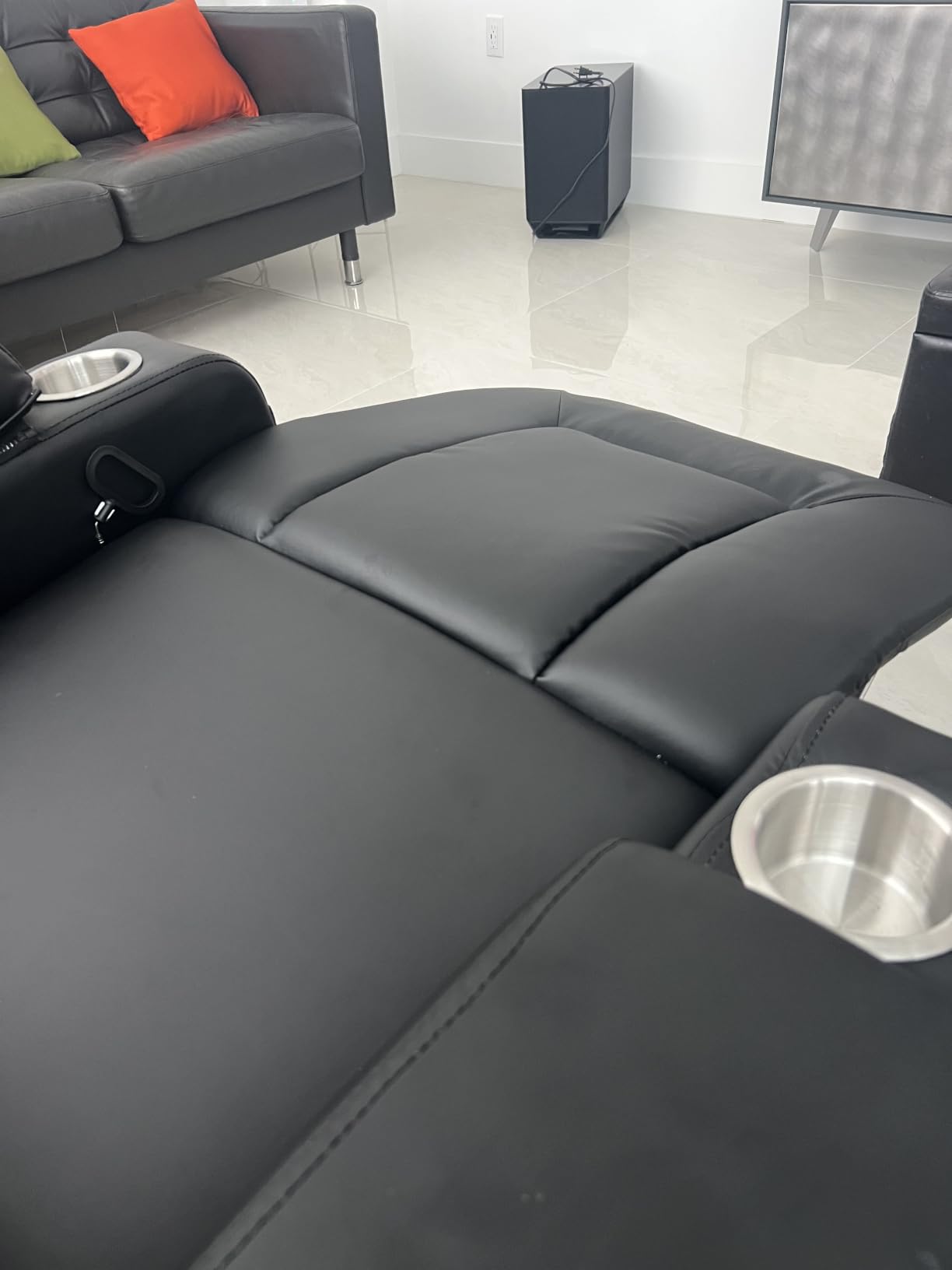 YONISEE Loveseat Recliner, Loveseat Recliner Sofa with Storage, Recliner Chair with USB Ports, 2 Cell Phone Holders, Cup Holder, Loveseat Couch for Living Room Home Theater Seating customer photo 2