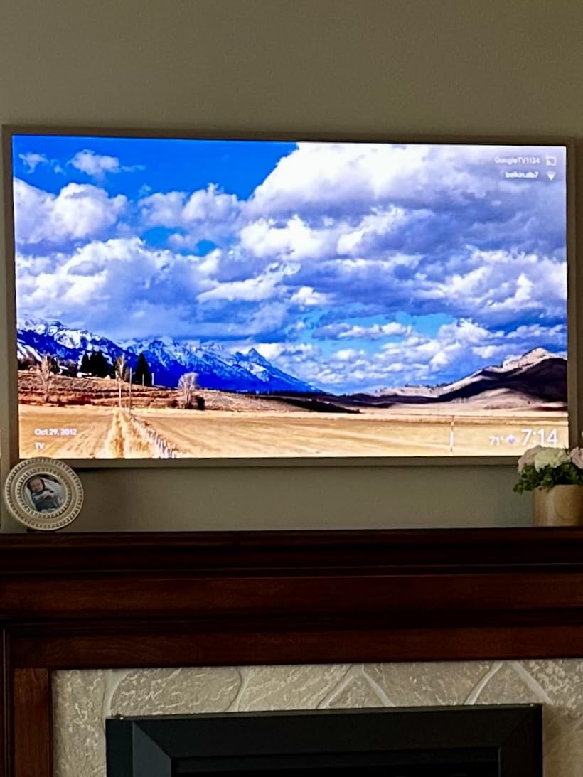 Hisense 85“ Hi-QLED 4K S7 CanvasTV Series Google Smart Art TV (85S7SG, 2026 New) - 144Hz, Art Gallery, Dolby Vision HDR, Anti-Glare Panel, Hi-Matte Display, Frame & UltraSlim Wall Mount Included customer photo 1