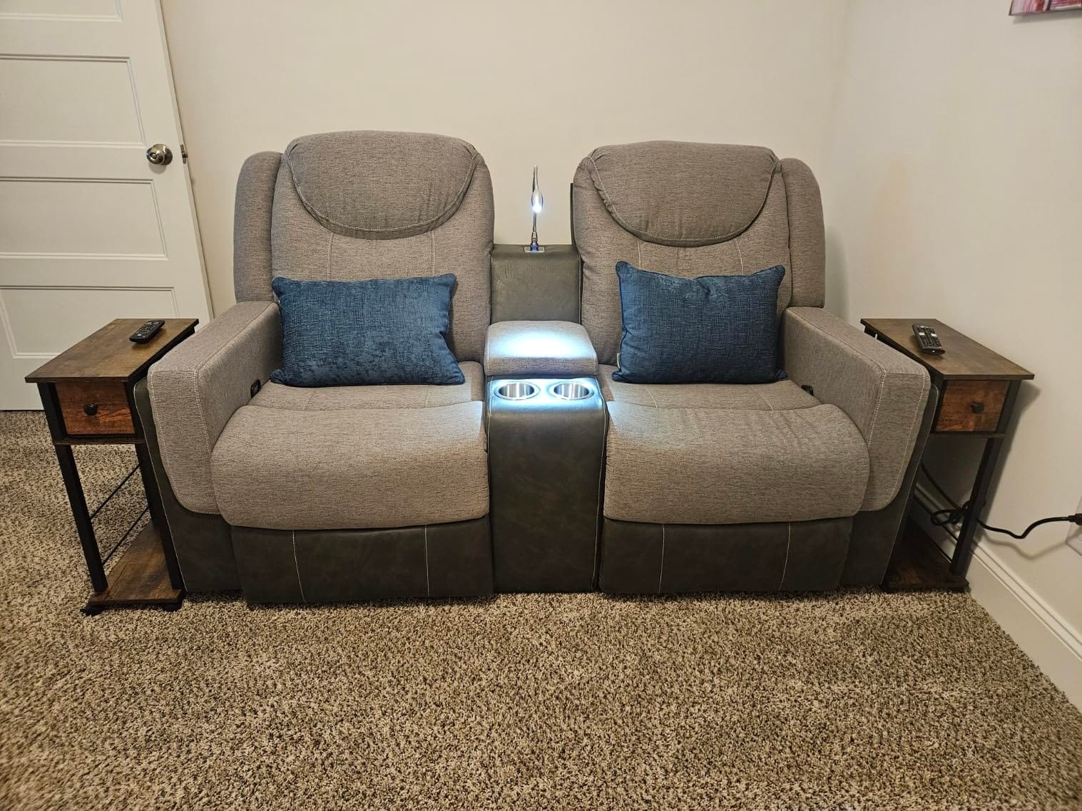 Dresegmt Home Theater Seating, Manual Recliner Sectional Sofa for Living Room, 5 Seater Reclining Sectional Couch with Flip-Up Backrest, Storage Console, USB Ports, Cloud-Like Blue Fabric customer photo 2