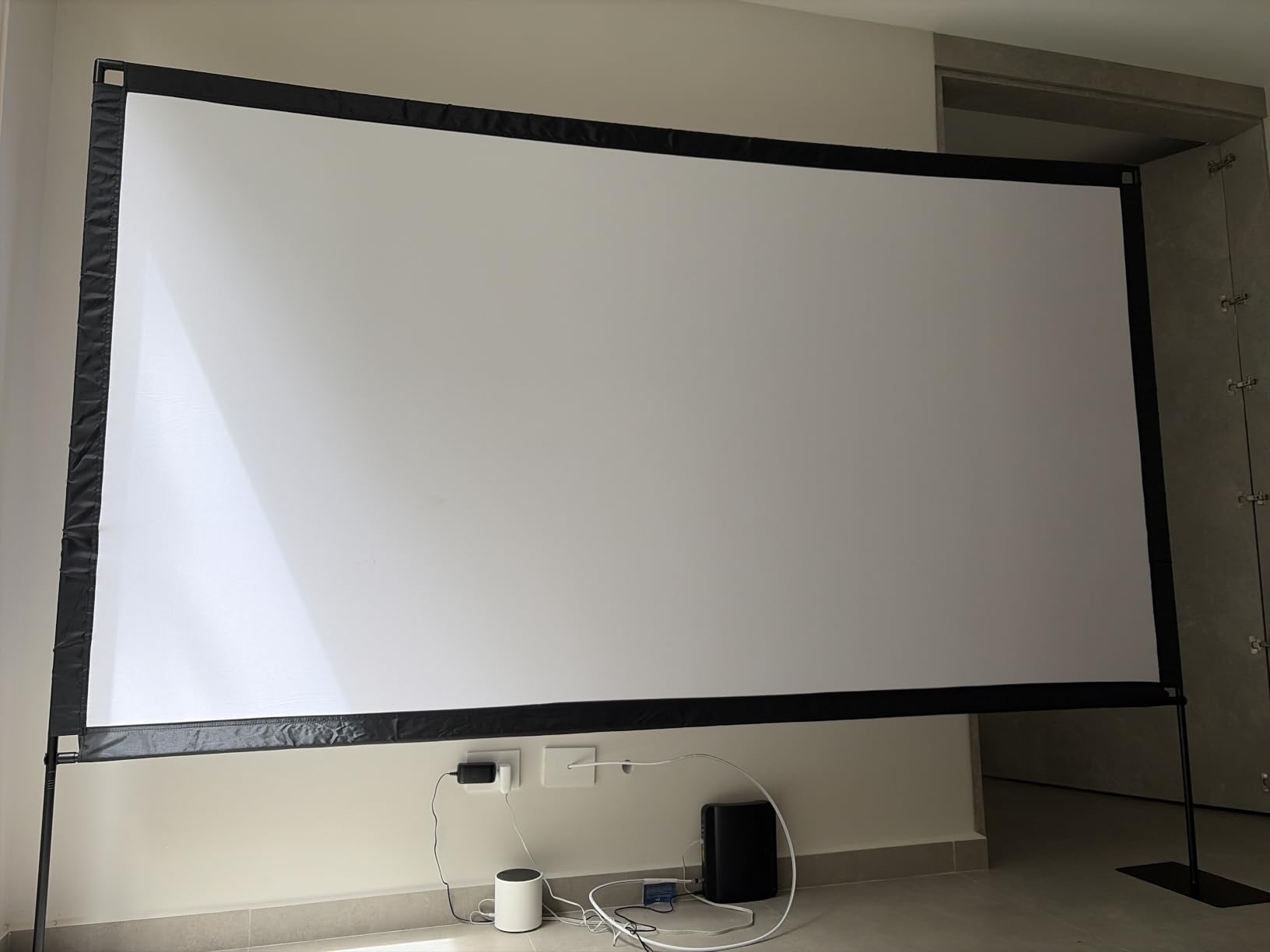 150inch Projector Screen with Stand: Portable Projector Screen Outdoor Indoor Front/Rear16:9 4K HD with Carry Bag Sandbag- Movie Screen for Backyard Moive Night, Camping, Theater customer photo 2