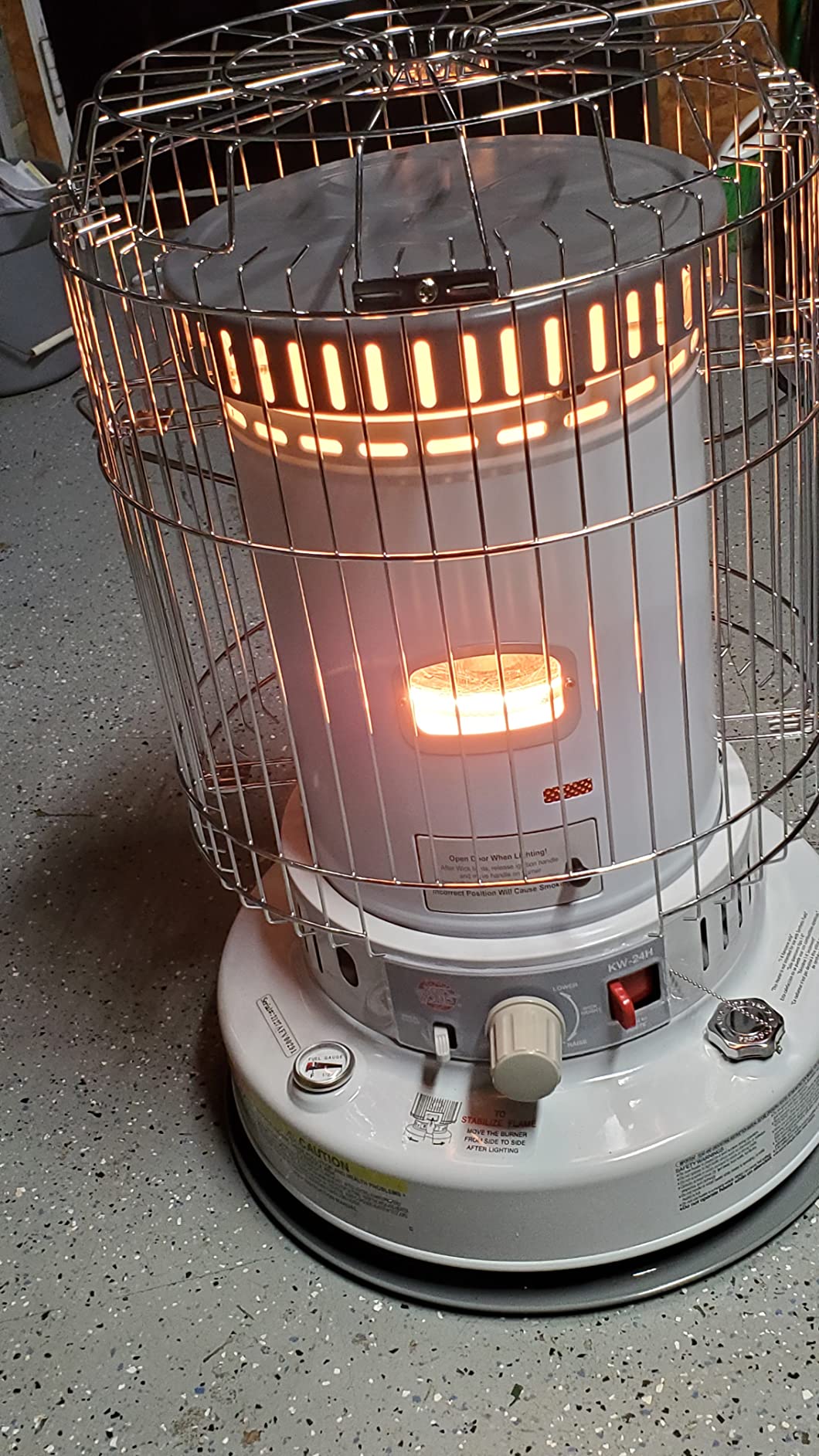 Comfort Glow Indoor Kerosene Convection Heater, 23,800 BTUs, Grey - KW-24J customer photo 2