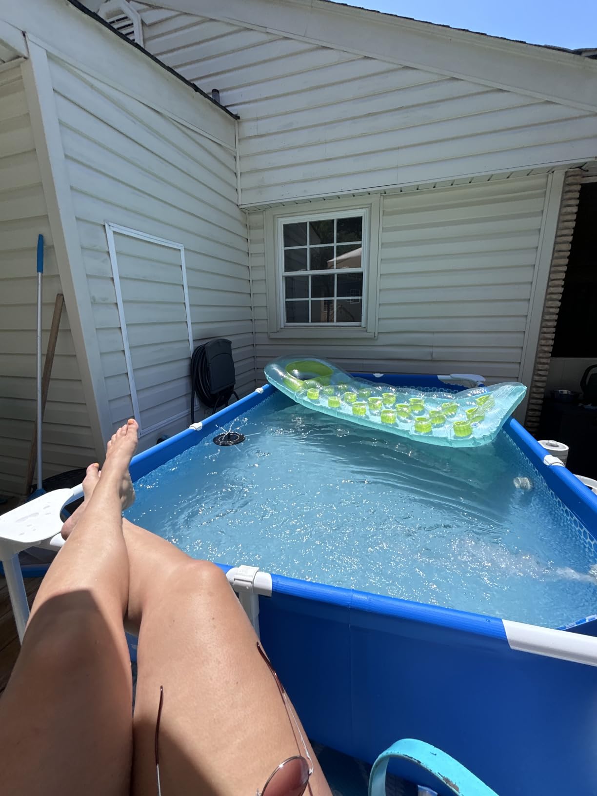 INTEX Metal Frame 14ft 9in x 7ft 3in x 33in Above Ground Swimming Pool customer photo 2