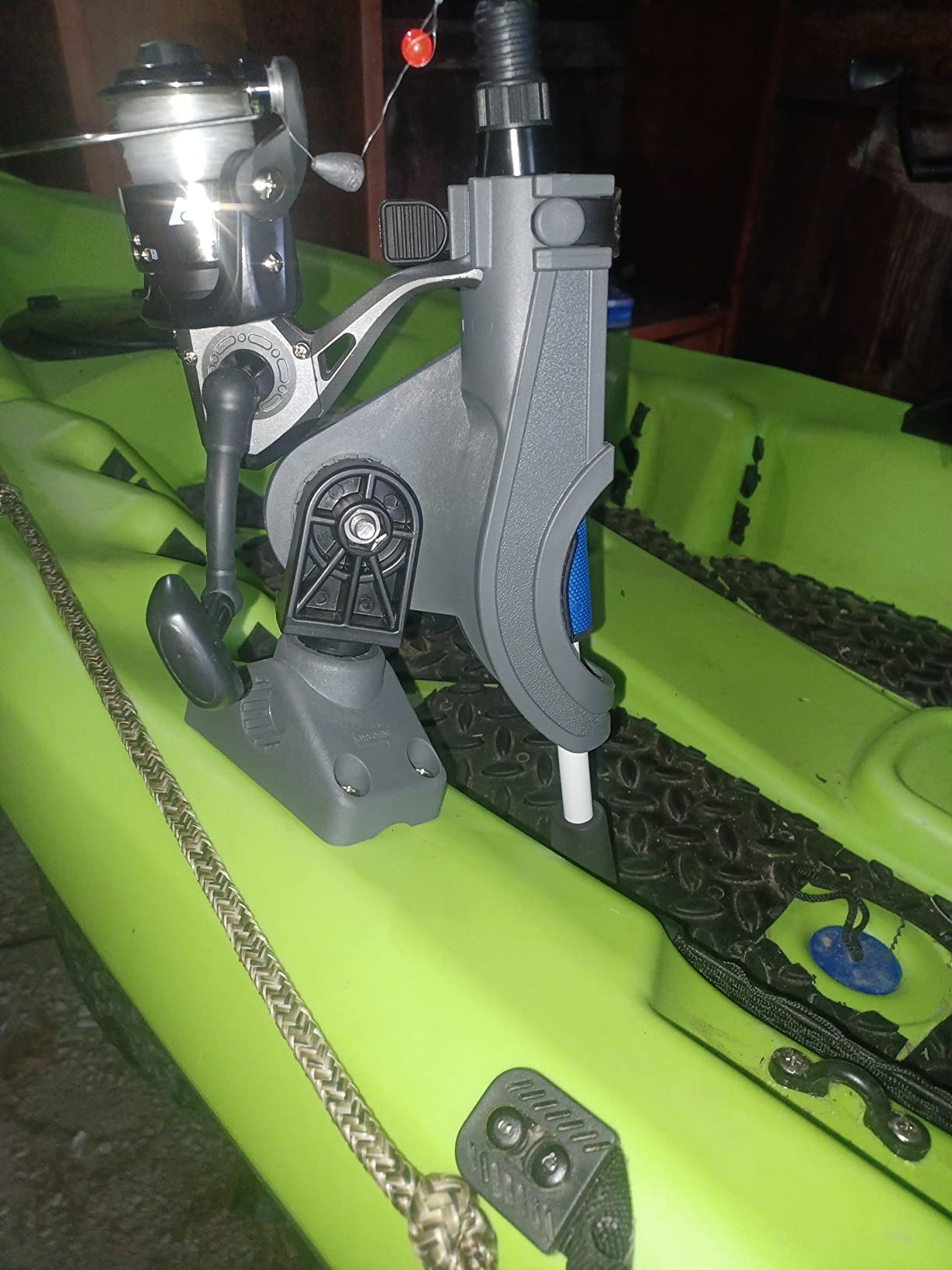 Scotty 0280-BK Rod Holder, Baicaster/Spinning, black W/0241 Side/Deck Mount customer photo 2