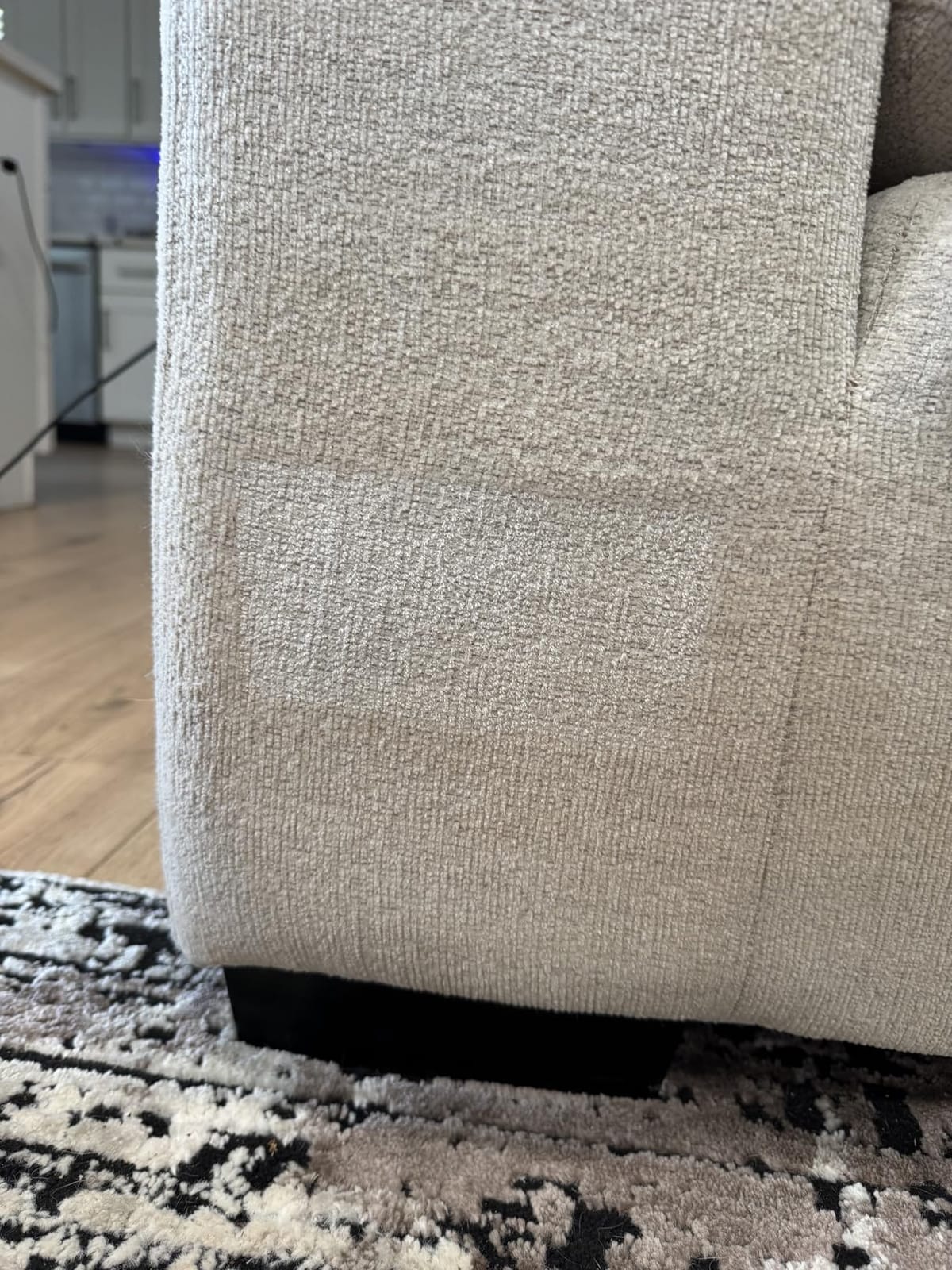 Chemical Guys, Lightning Fast Carpet & Upholstery Stain Extractor, 16 oz | Tackles coffee, soda, wine and pet messes on carpet, seats and mats, just spray, agitate and blot for a clean look. customer photo 1